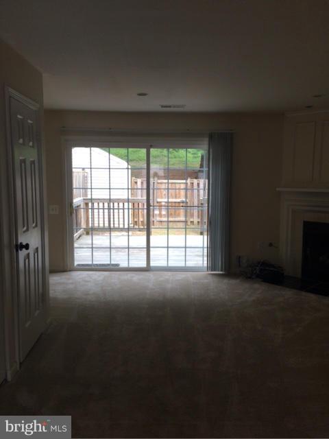 LAKE RIDGE - SPRINGWOODS - Residential Lease