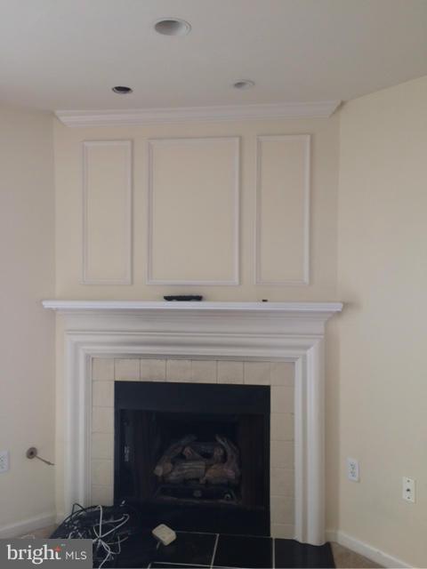 LAKE RIDGE - SPRINGWOODS - Residential Lease