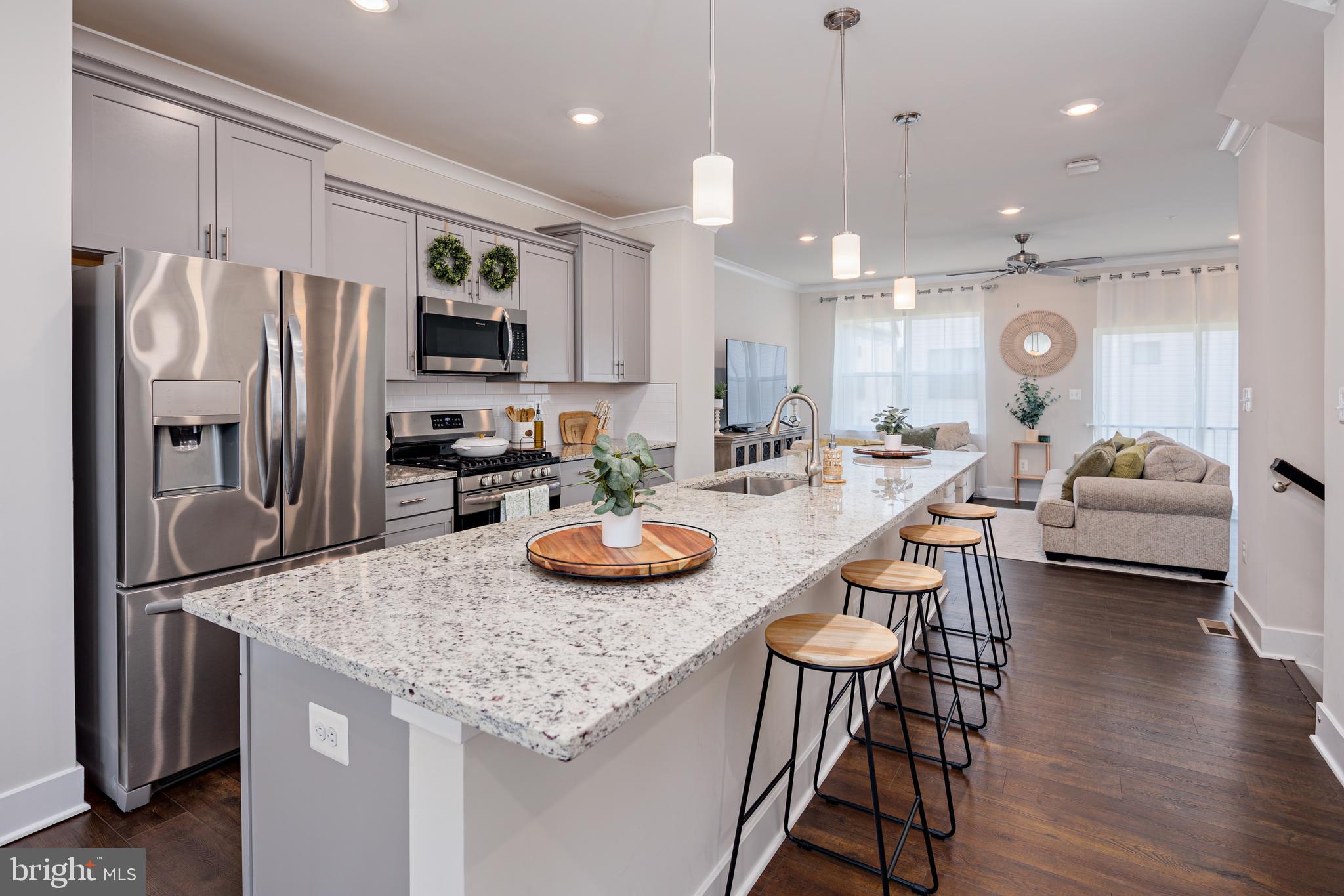 TANYARD SHORES - Residential