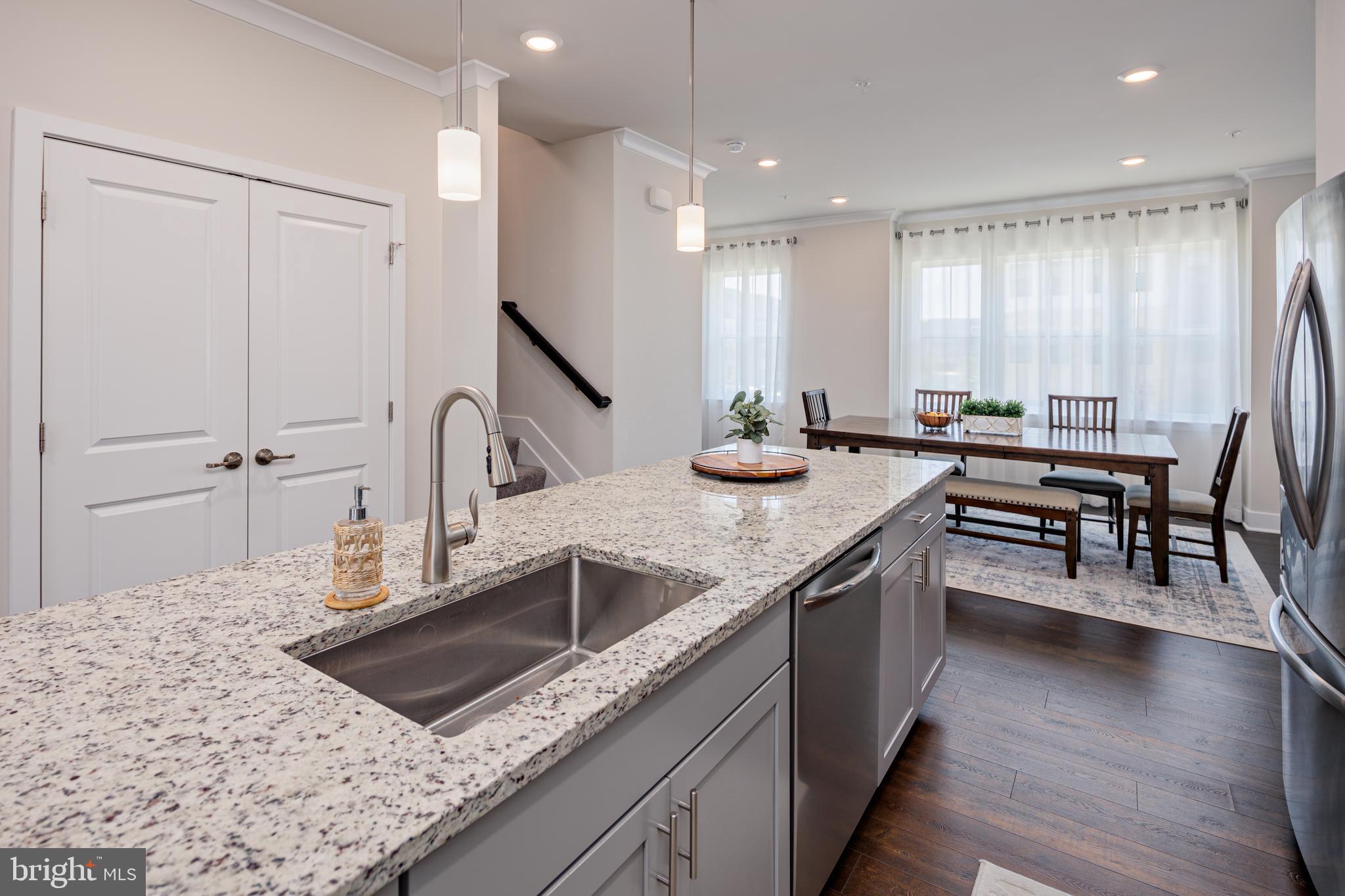 TANYARD SHORES - Residential