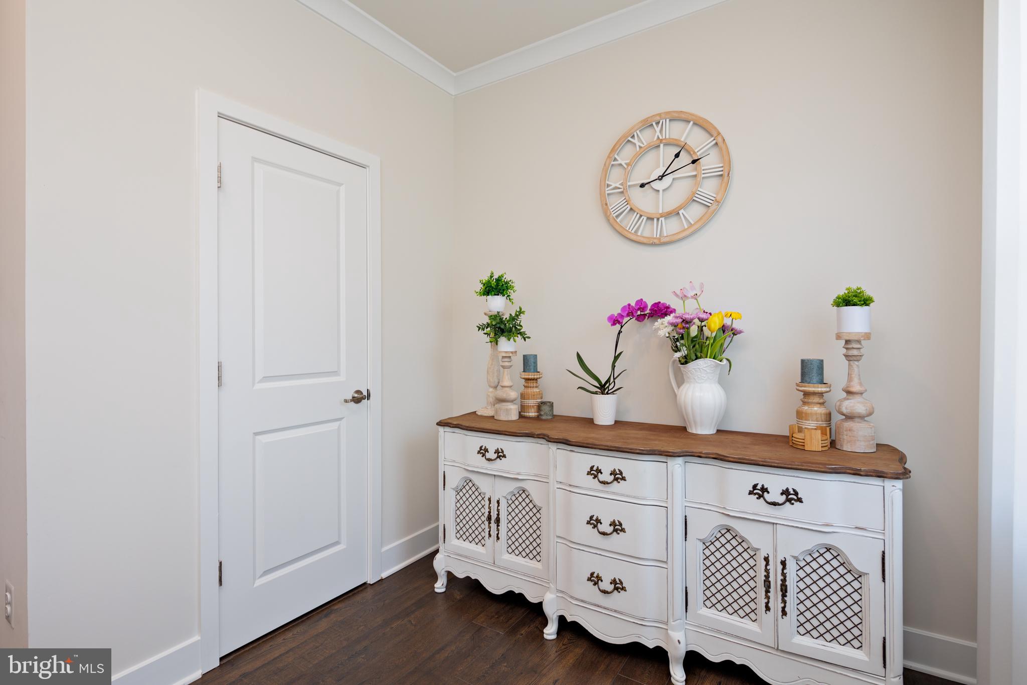 TANYARD SHORES - Residential