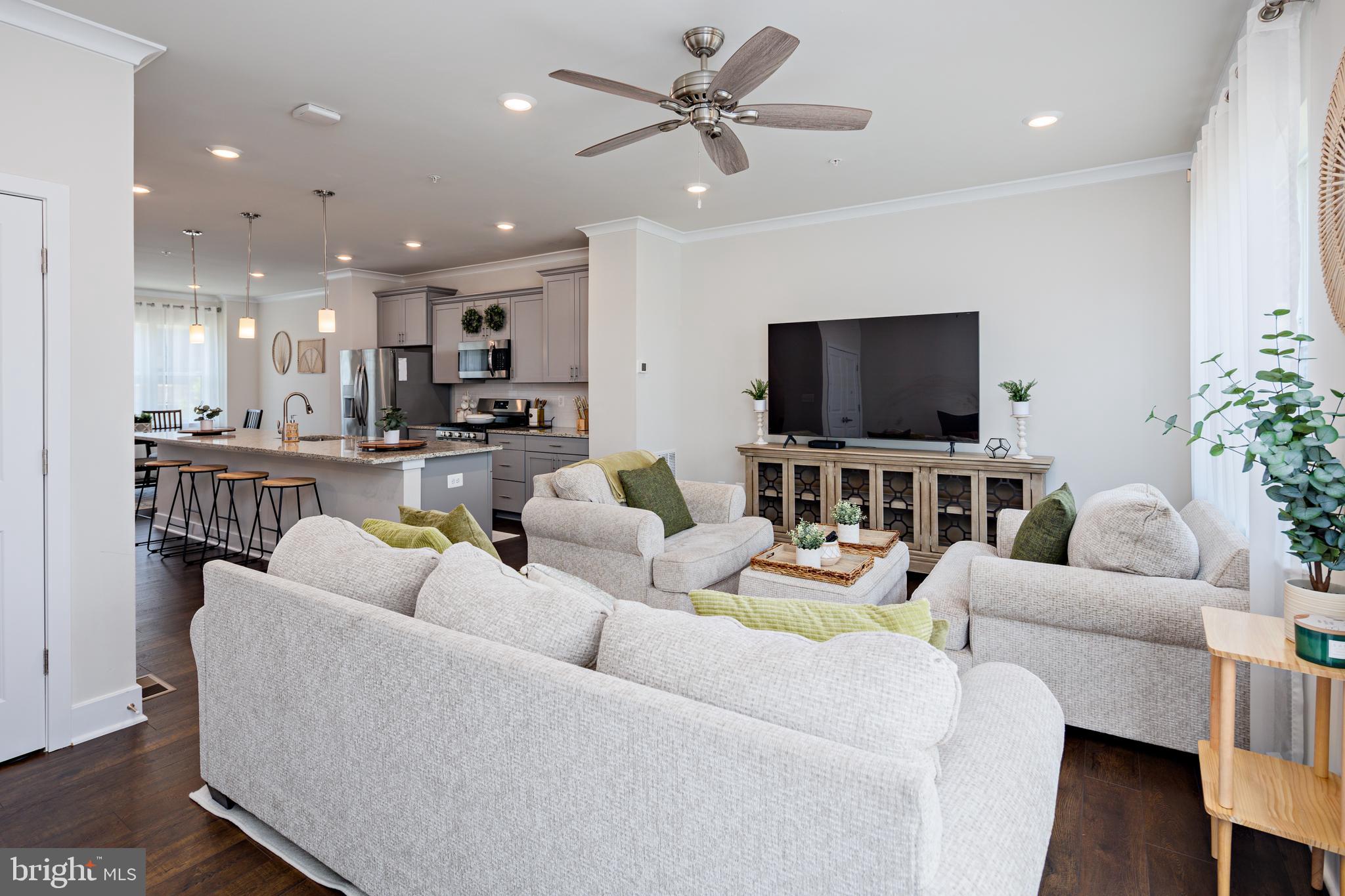 TANYARD SHORES - Residential