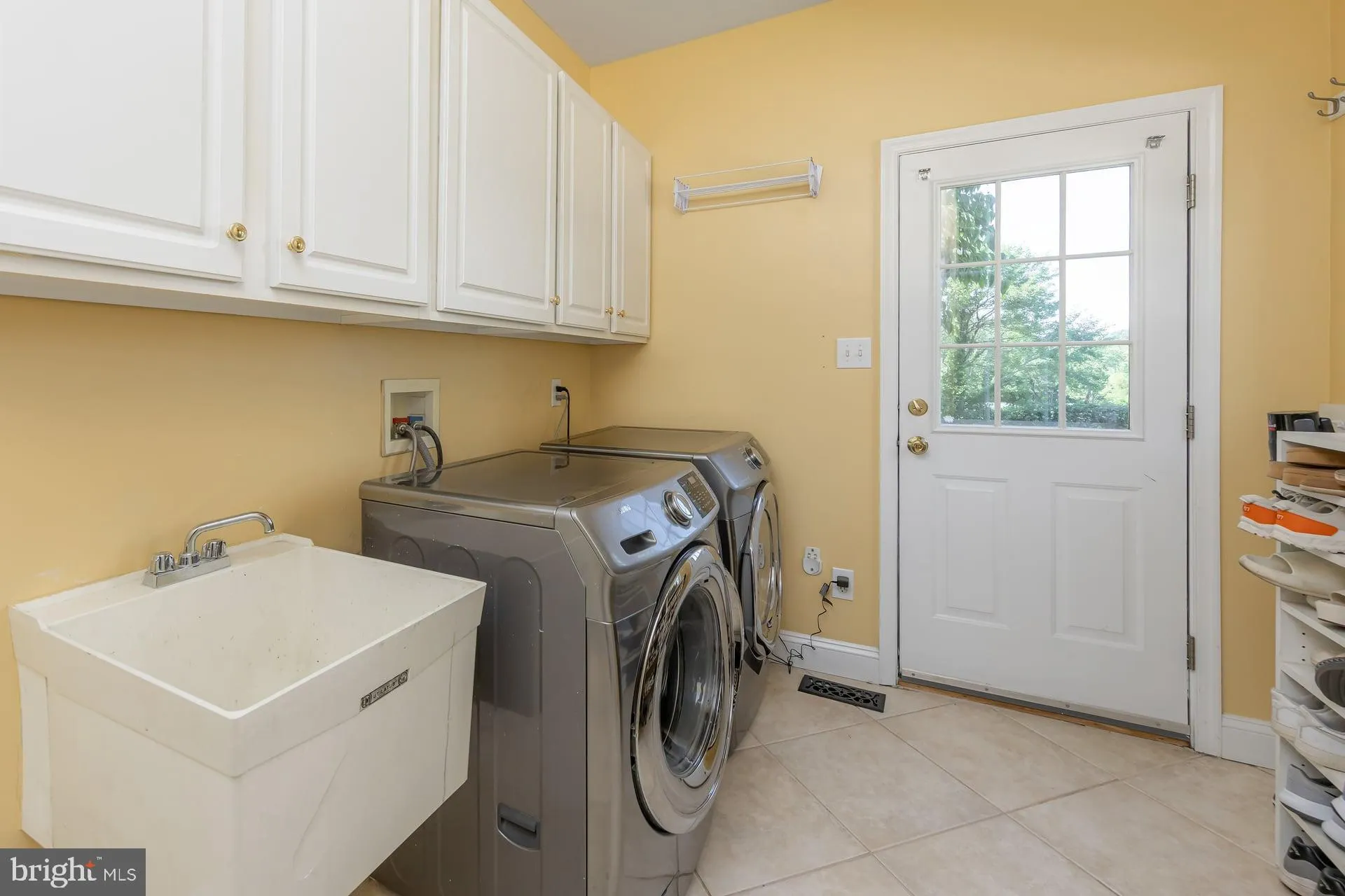 Mullica Hill, New Jersey 08062, United States, 4 Bedrooms Bedrooms, ,4 BathroomsBathrooms,Residential,Contingent,158755