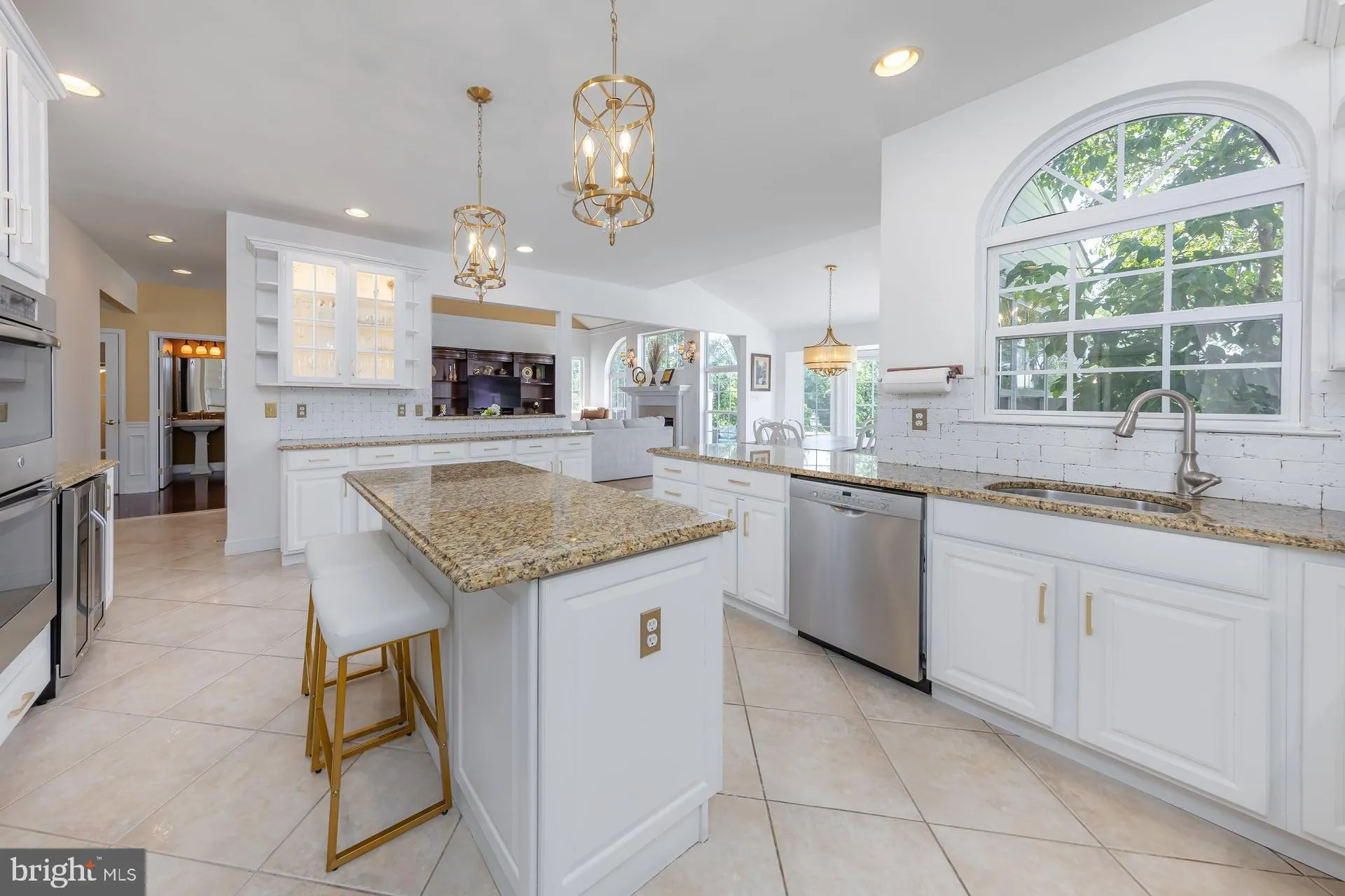 Mullica Hill, New Jersey 08062, United States, 4 Bedrooms Bedrooms, ,4 BathroomsBathrooms,Residential,Contingent,158755