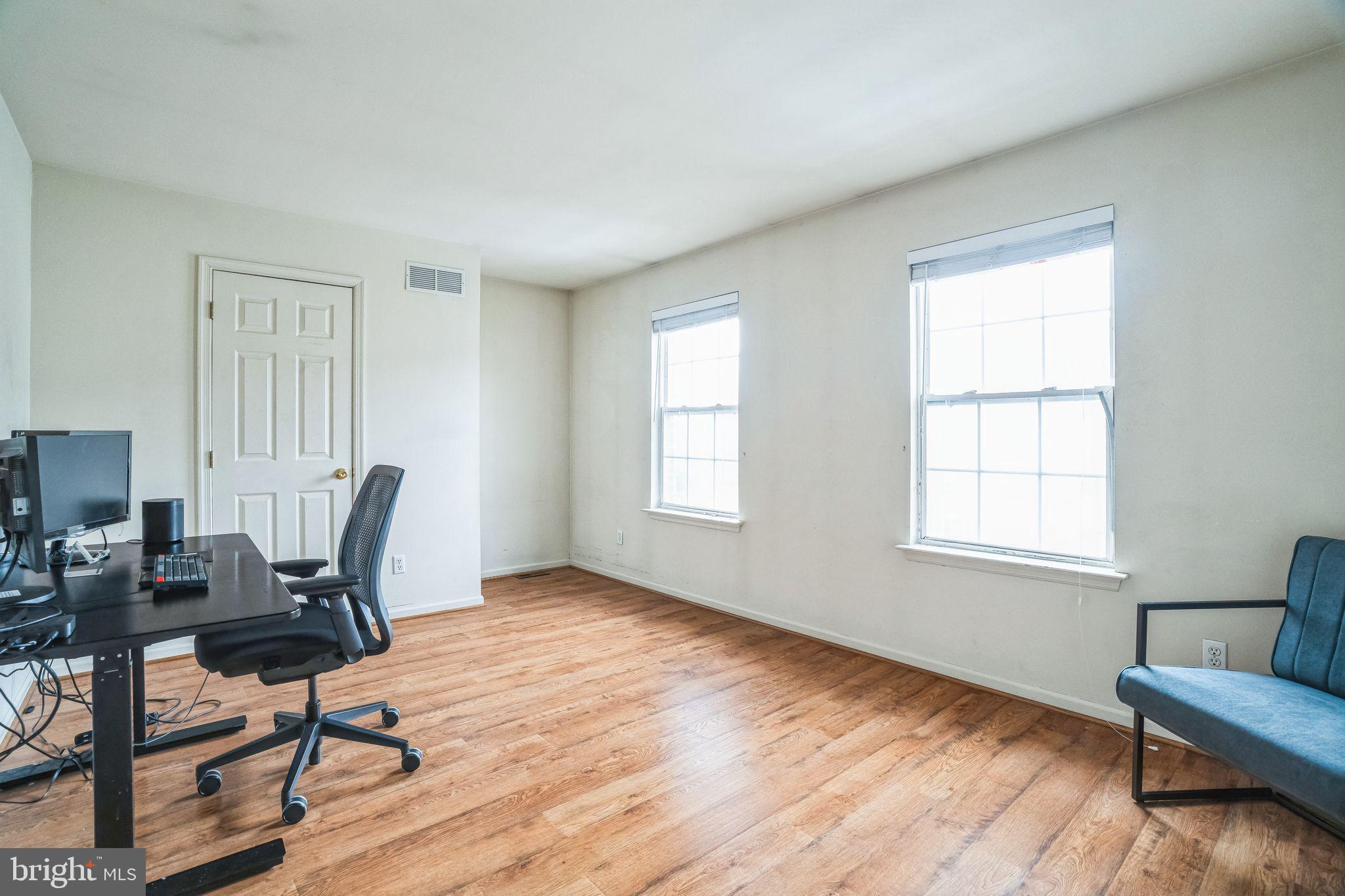 PERSIMMON CREEK - Residential