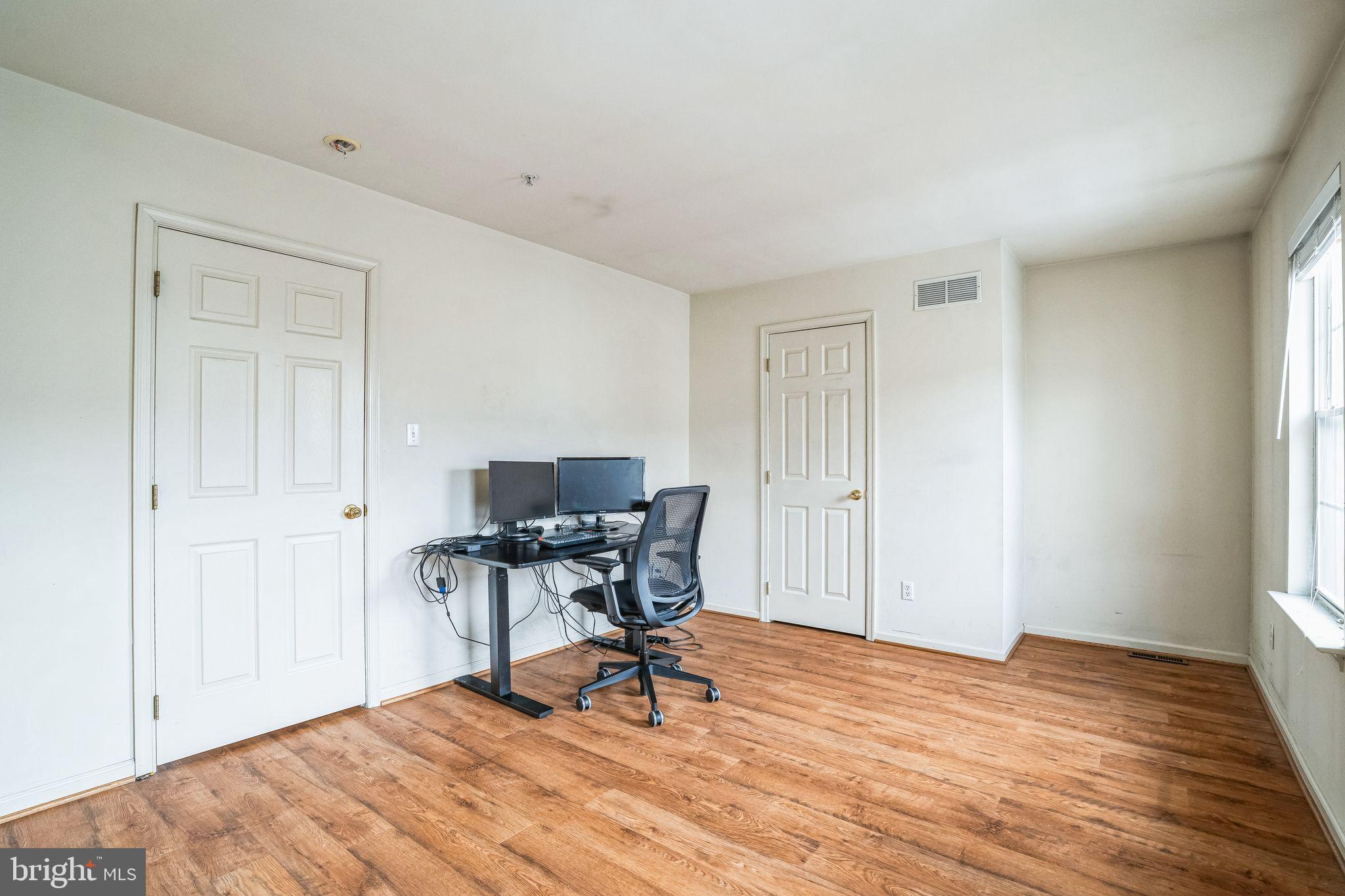 PERSIMMON CREEK - Residential