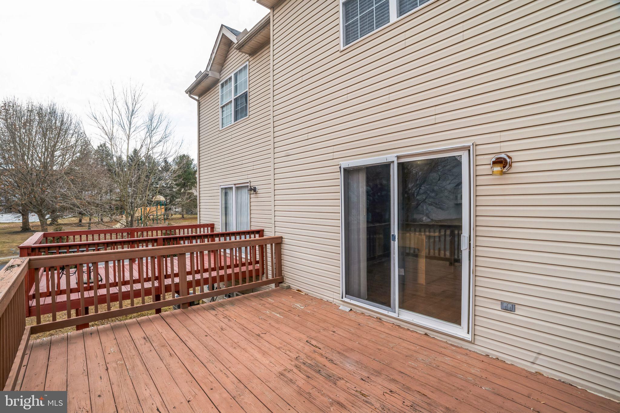 PERSIMMON CREEK - Residential