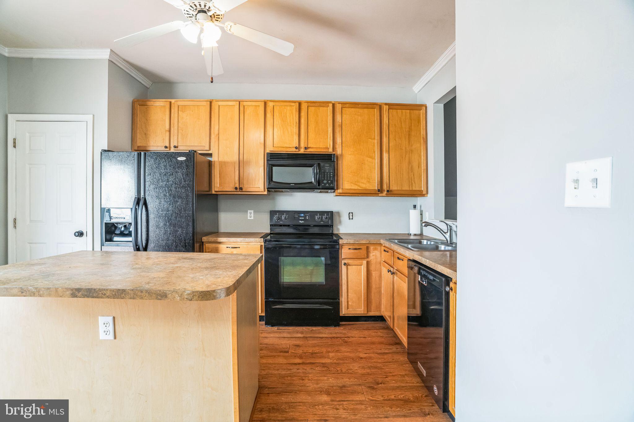 PERSIMMON CREEK - Residential