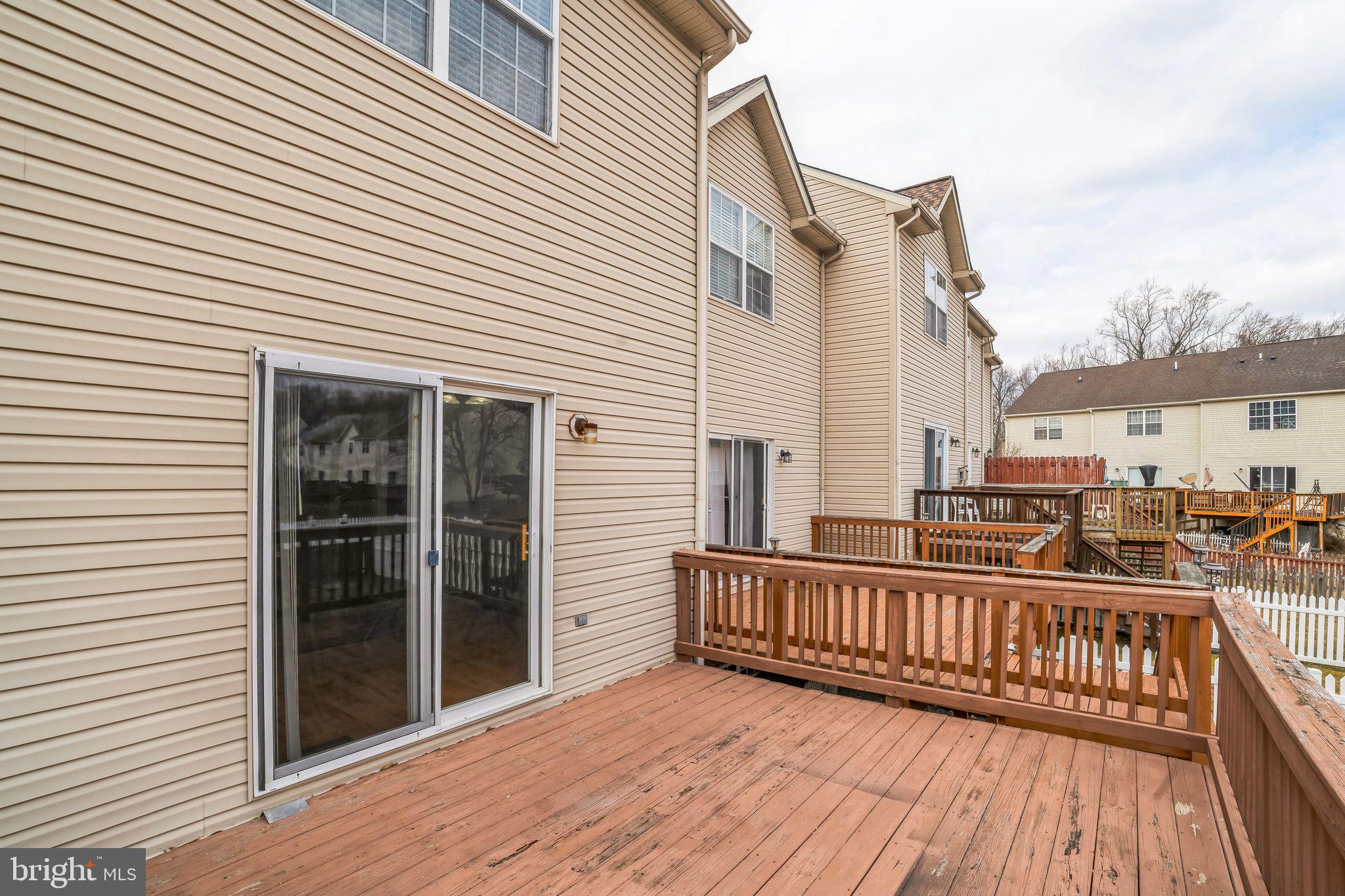 PERSIMMON CREEK - Residential