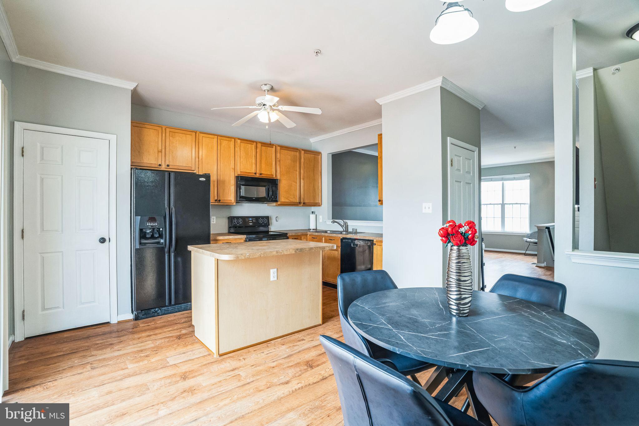 PERSIMMON CREEK - Residential