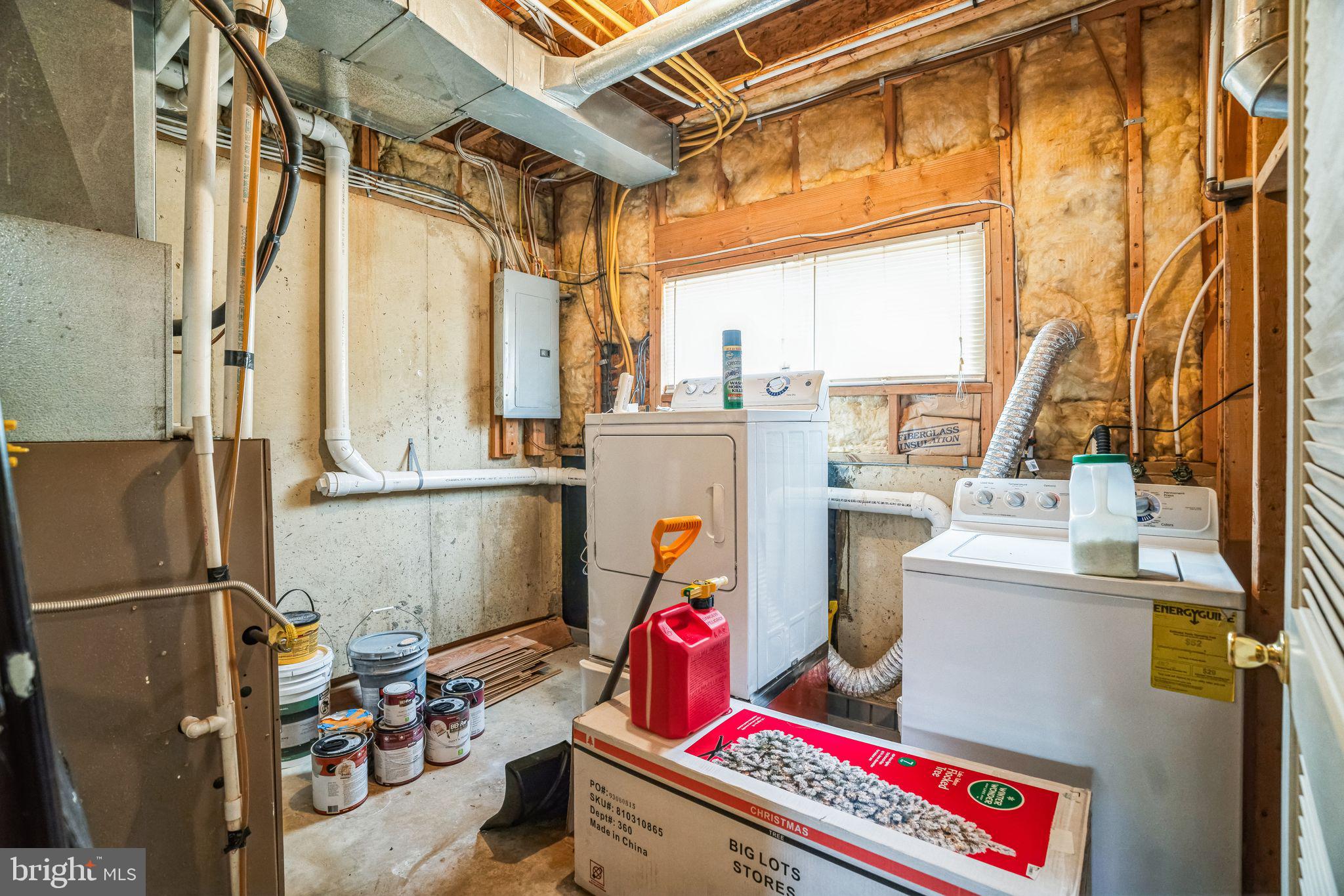 PERSIMMON CREEK - Residential