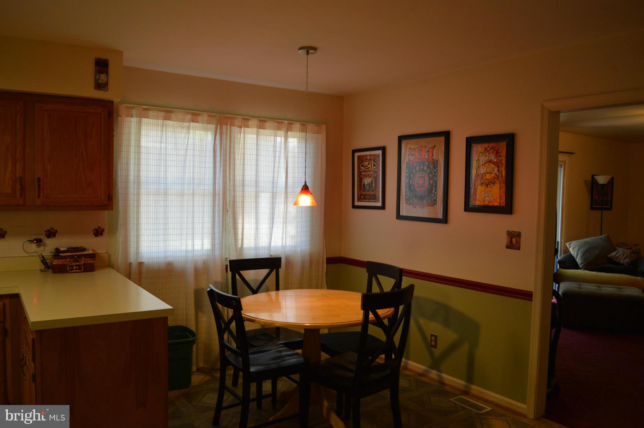 HERITAGE OAKS - Residential