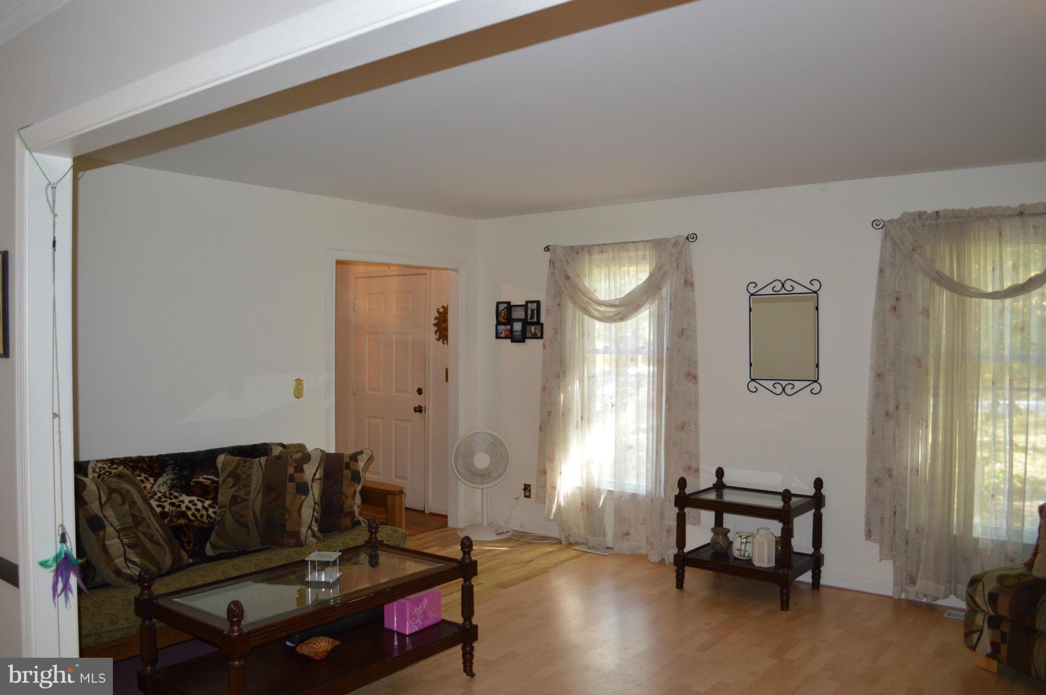 HERITAGE OAKS - Residential