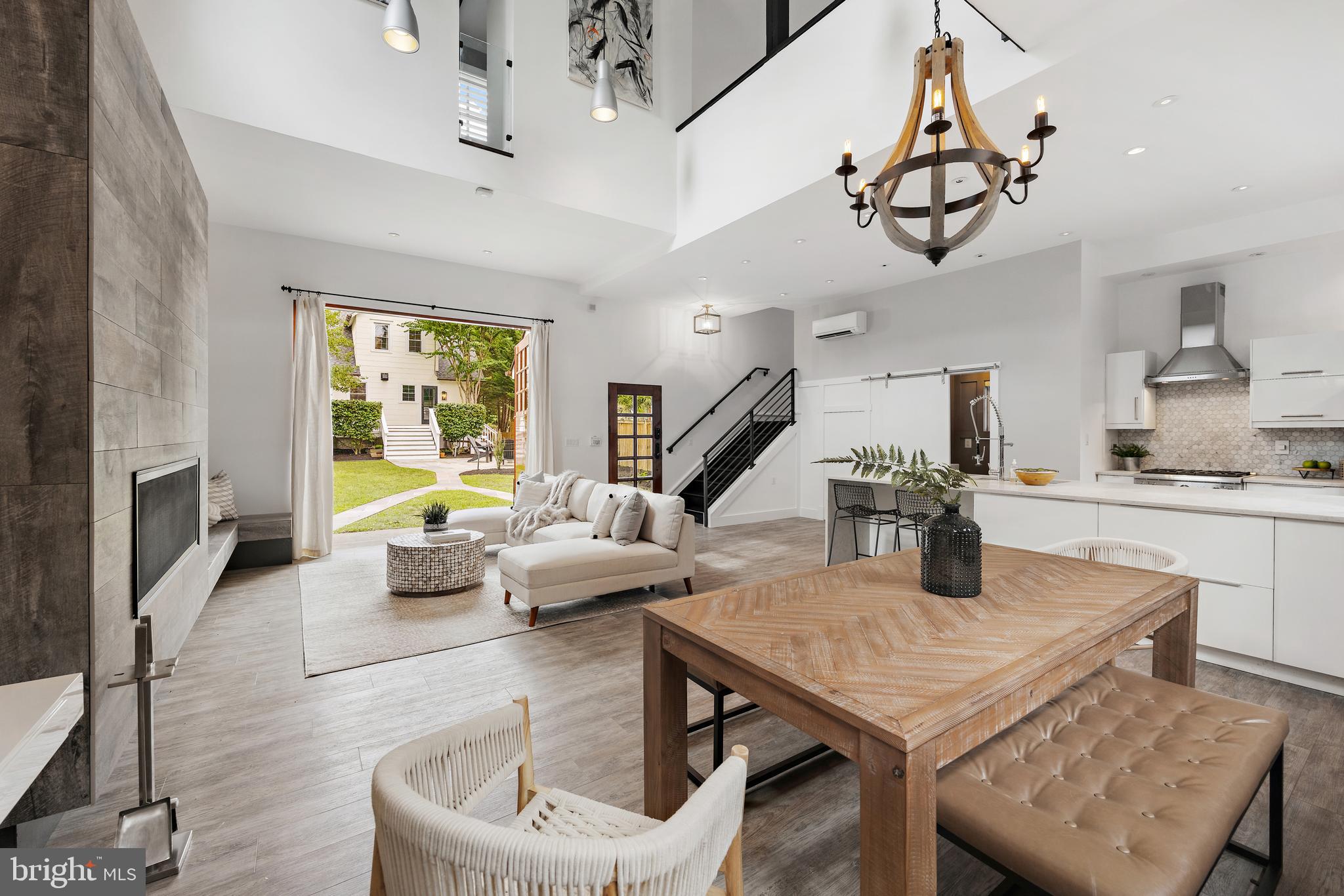 EASTPORT - Residential