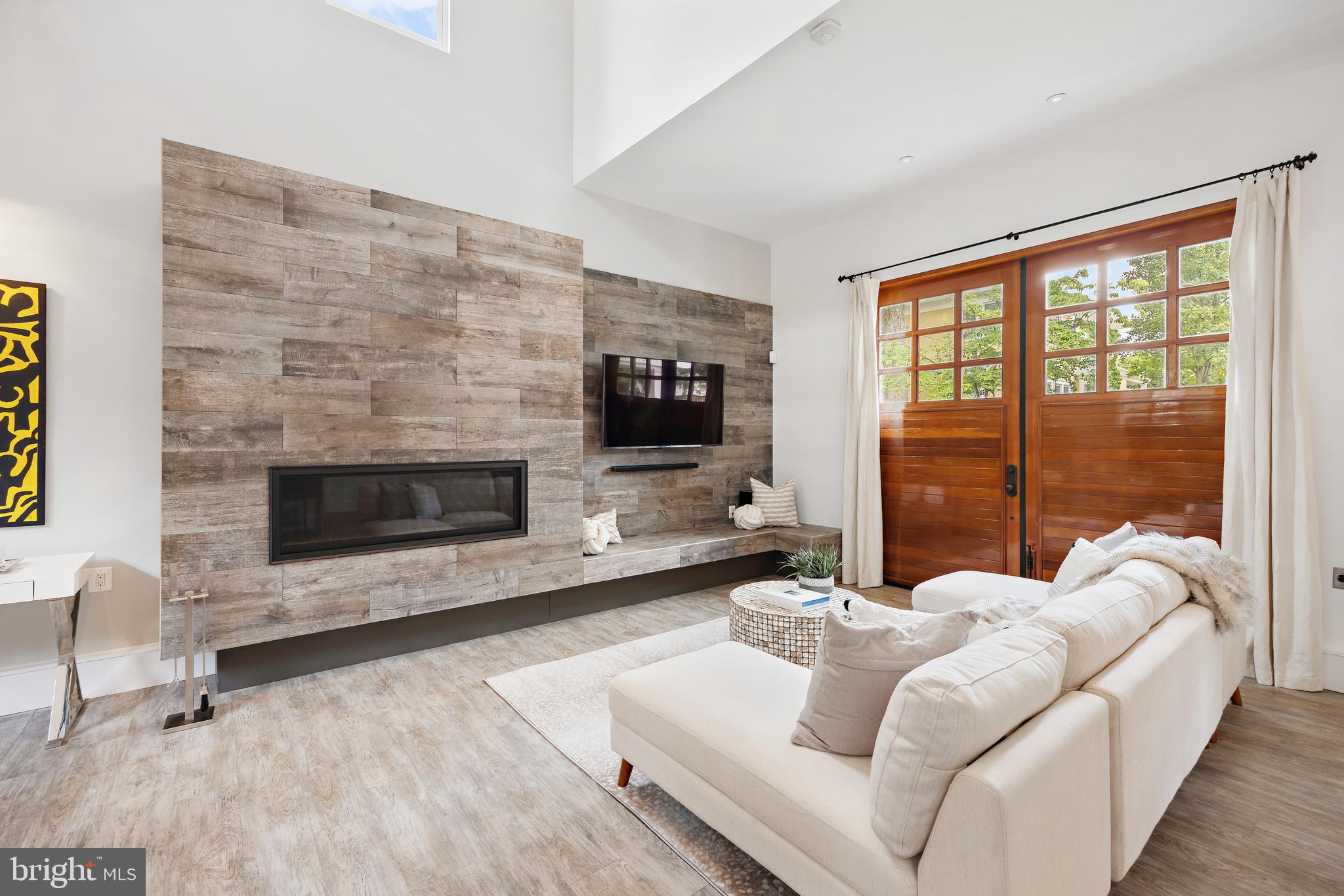 EASTPORT - Residential