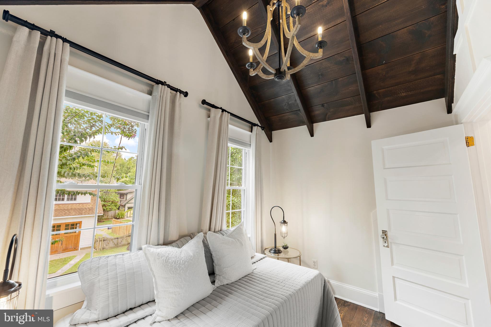 EASTPORT - Residential