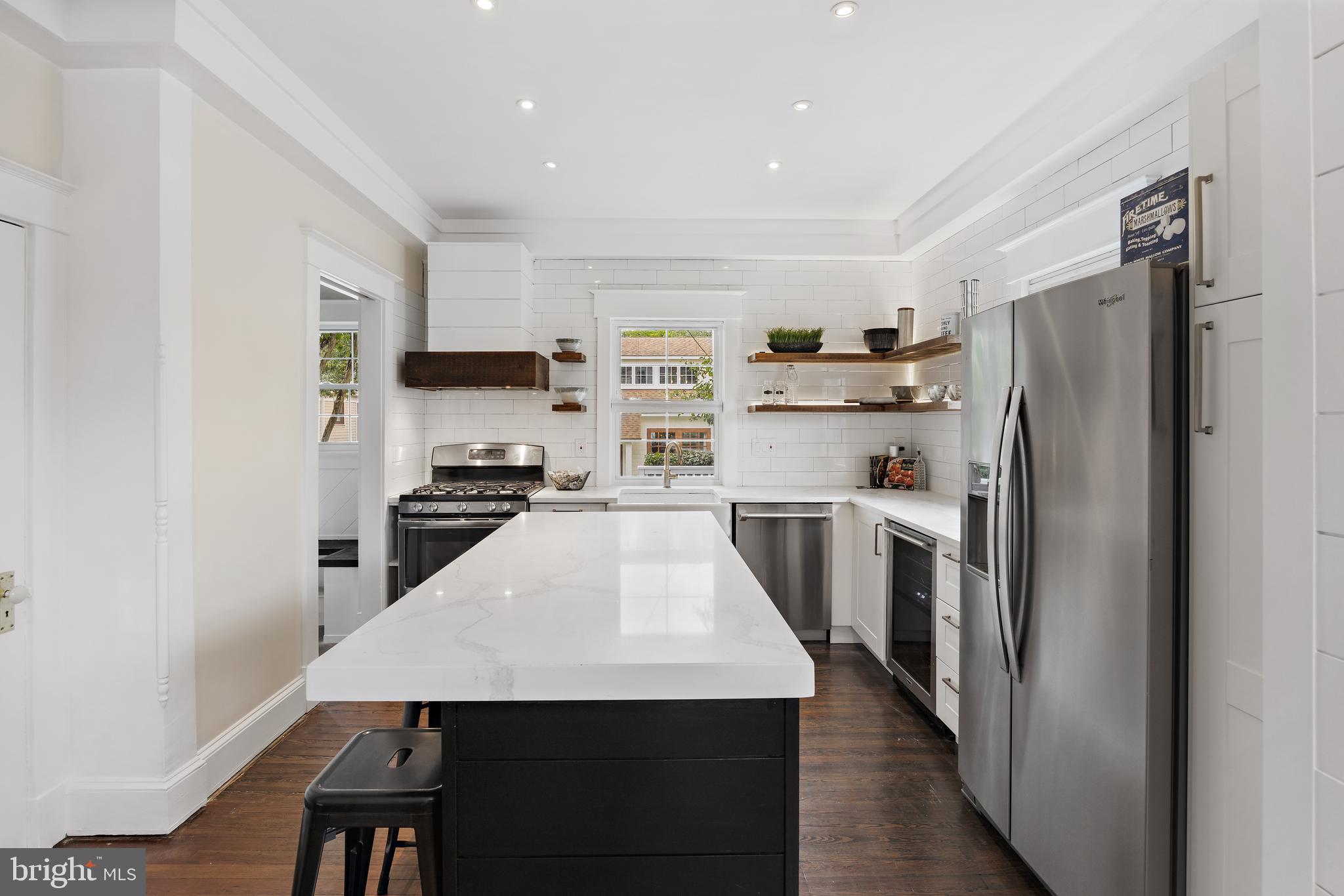 EASTPORT - Residential