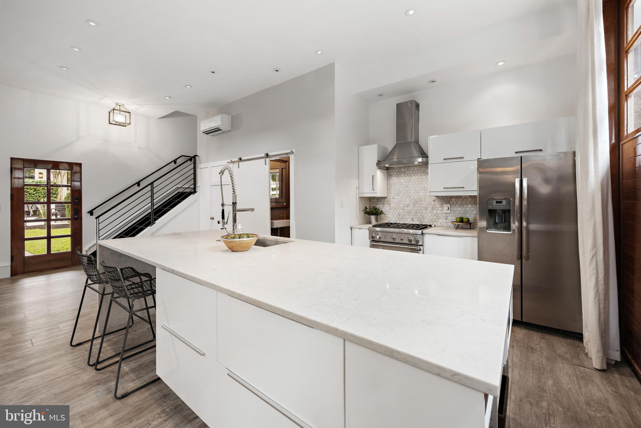 EASTPORT - Residential