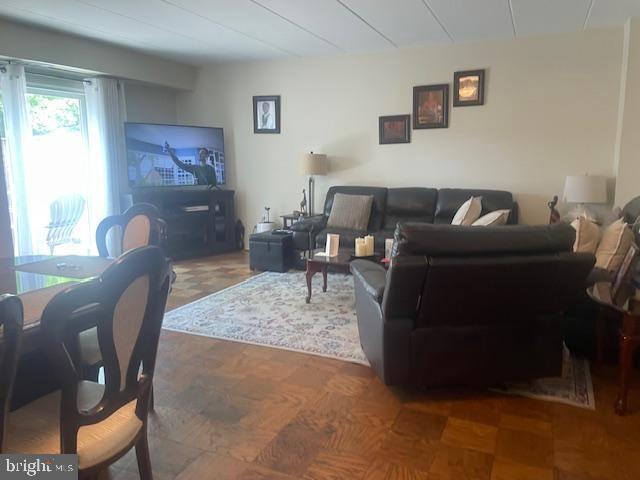 10358 FAULKNER RIDGE CIRCLE 2-1