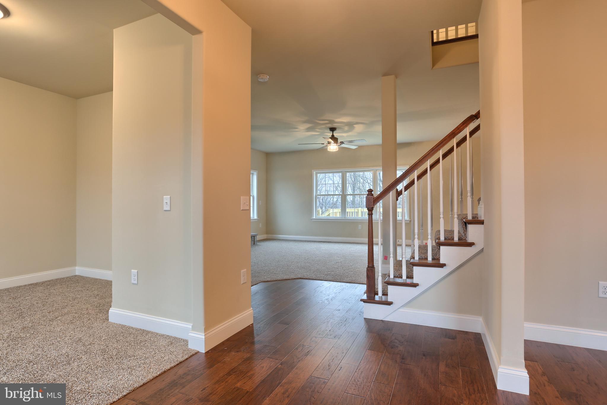 026 ROLLING MEADOW RD