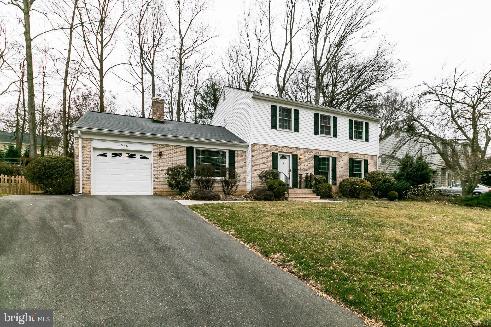 4916 GLOXINIA COURT