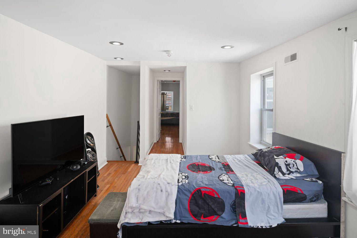 GRADUATE HOSPITAL - Residential