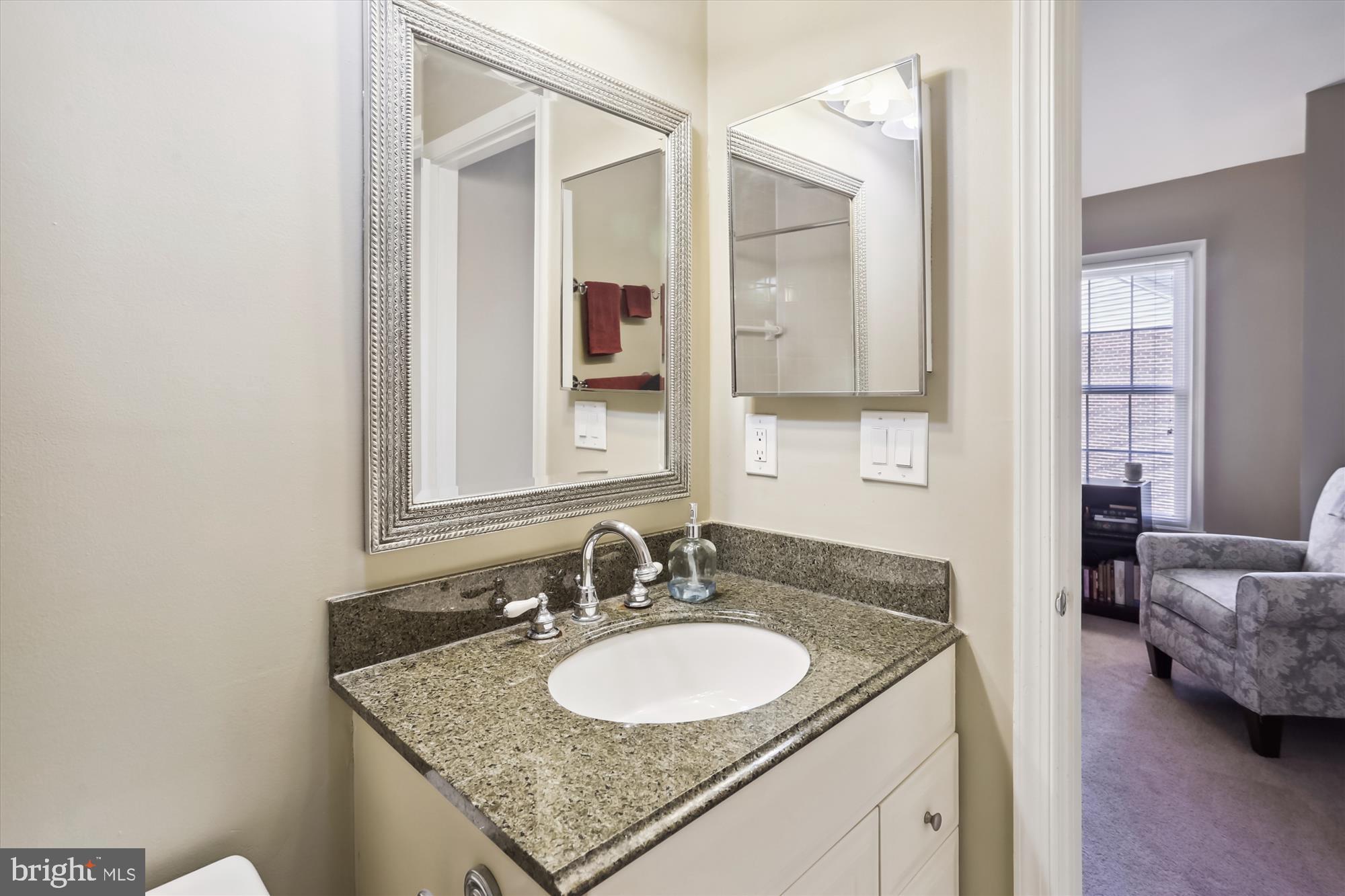 GROSVENOR PARK - Residential Lease