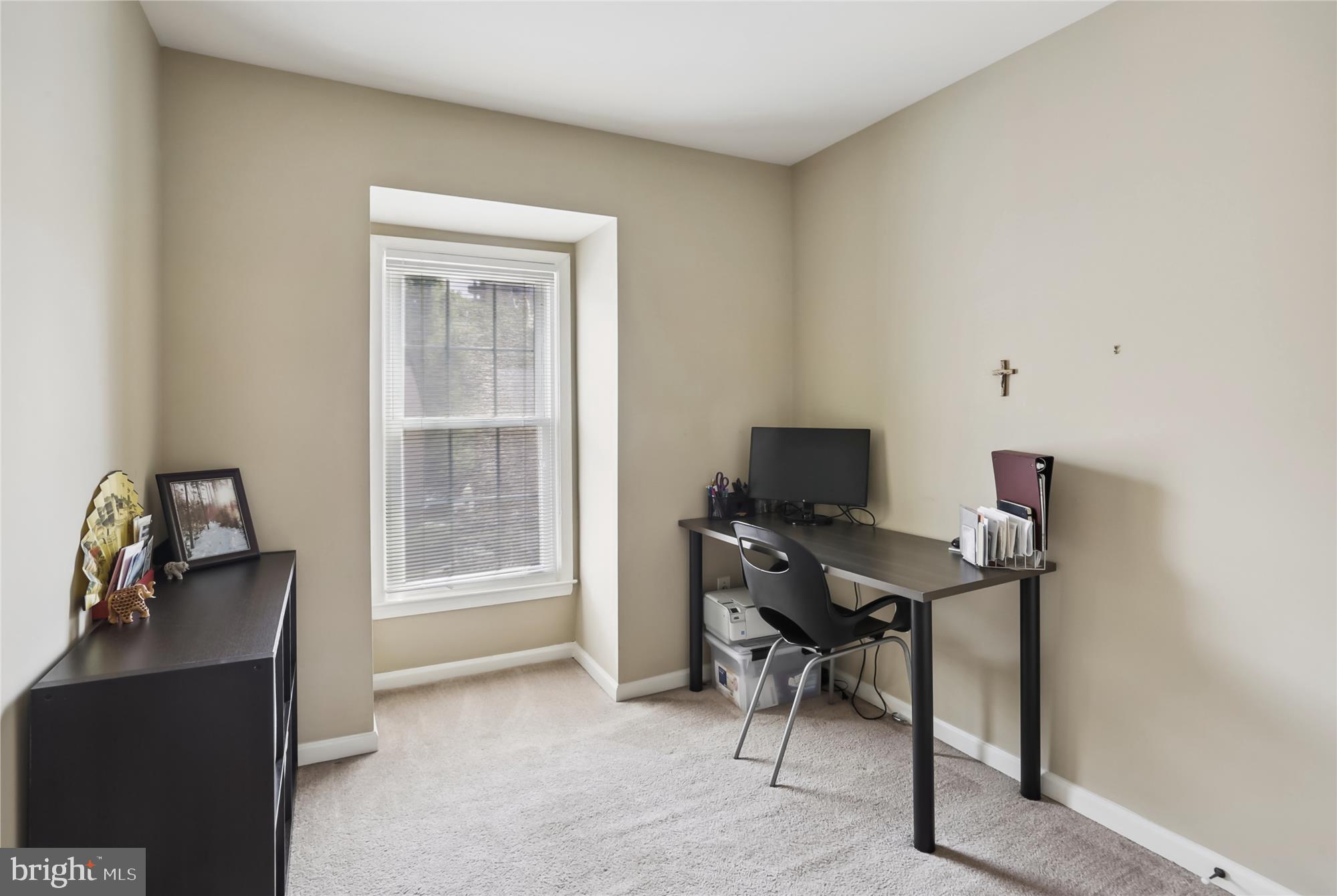 GROSVENOR PARK - Residential Lease