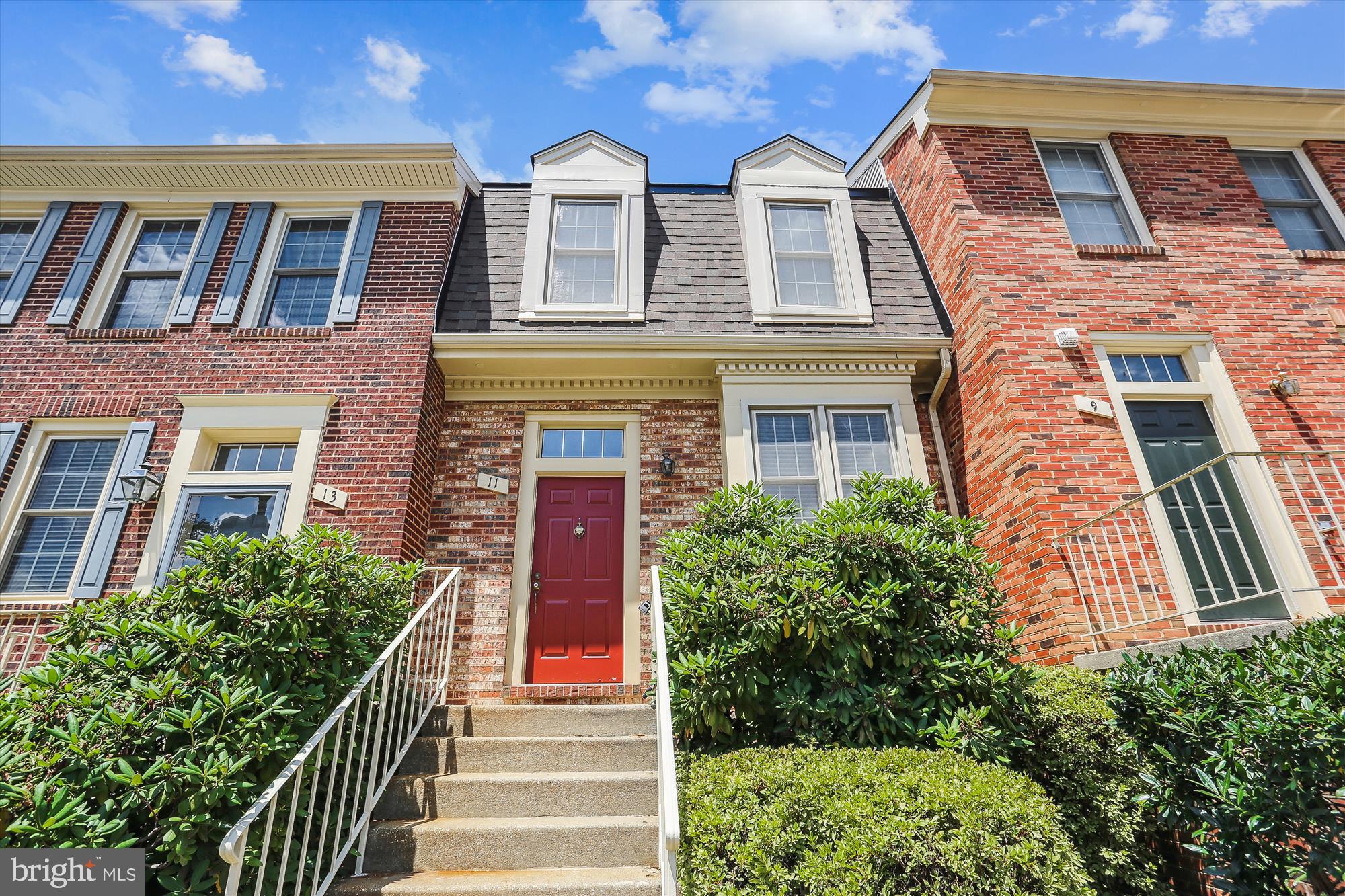 GROSVENOR PARK - Residential Lease