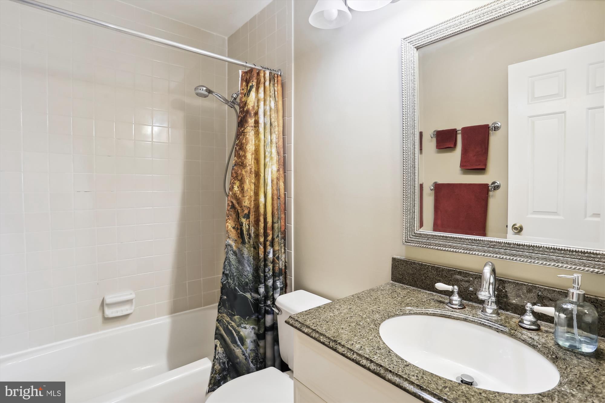 GROSVENOR PARK - Residential Lease