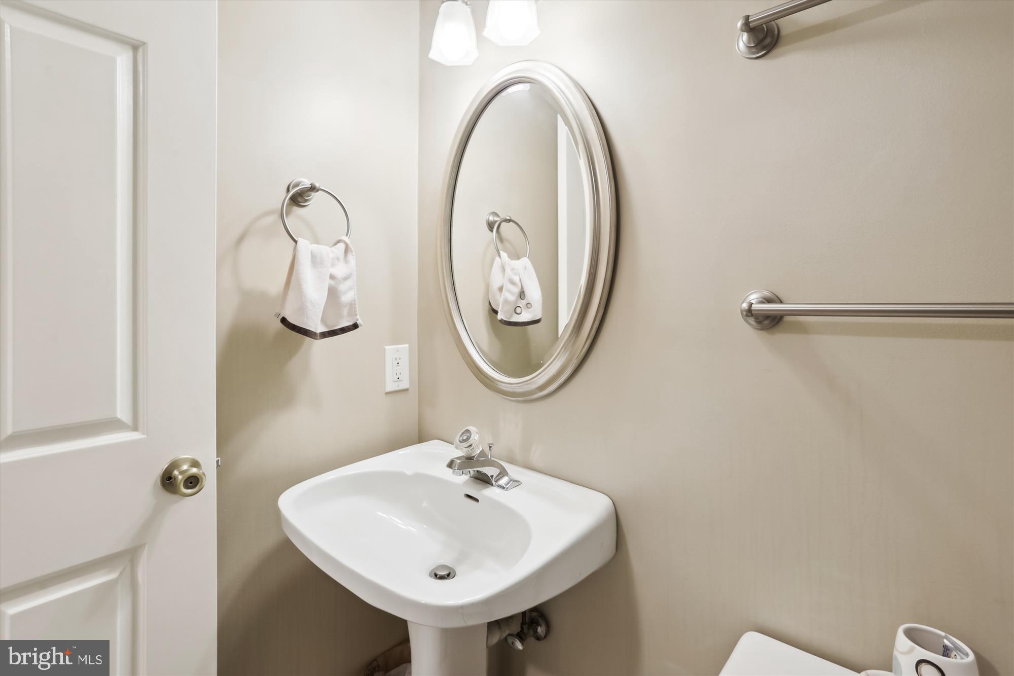 GROSVENOR PARK - Residential Lease