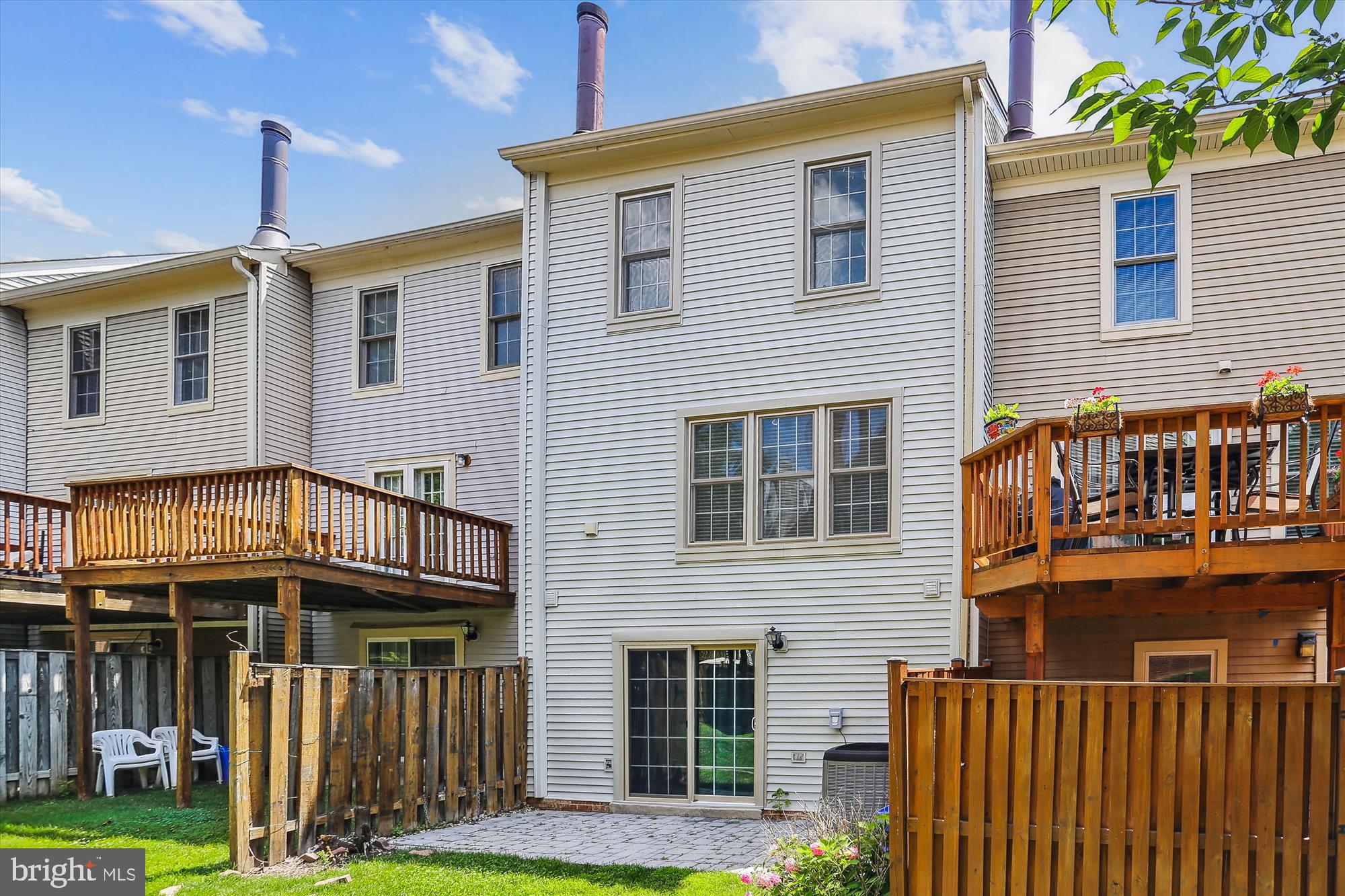 GROSVENOR PARK - Residential Lease