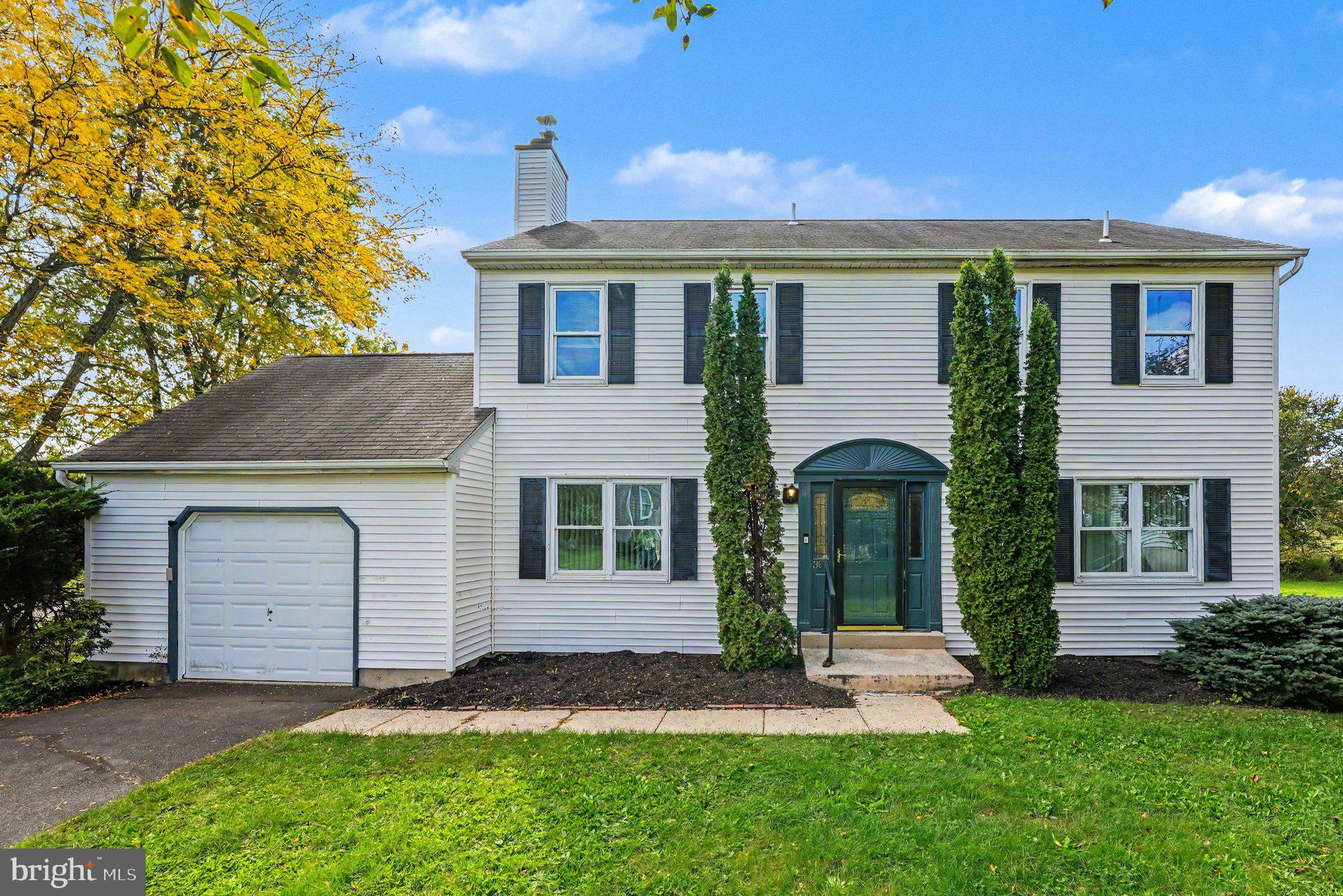 308 HAMPTON CIRCLE