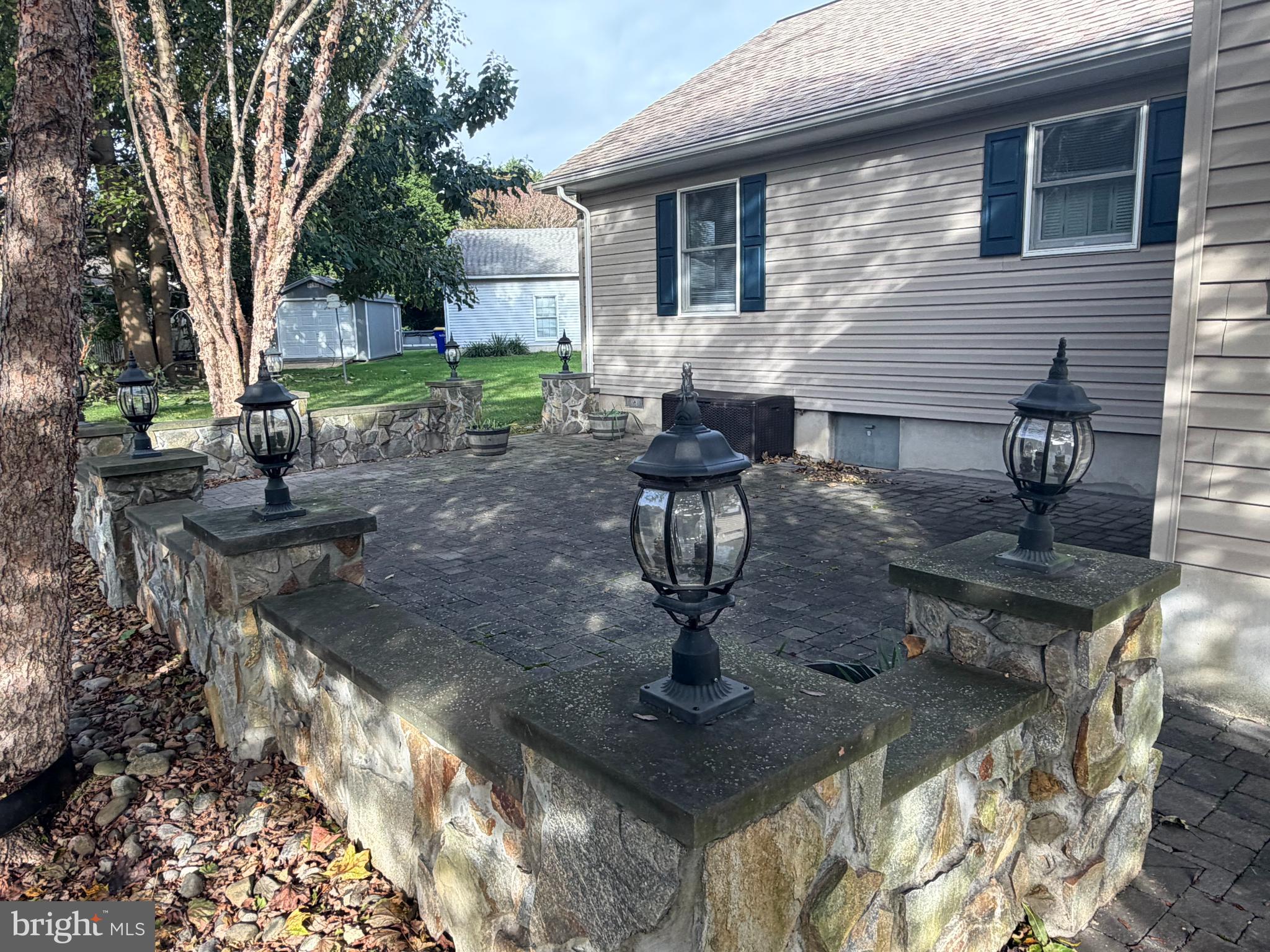 OVERBROOK SHORES - Residential Lease