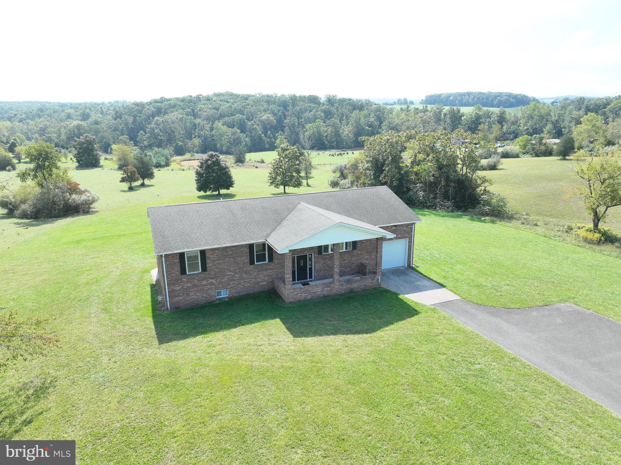 SPRING MEADOWS - Residential