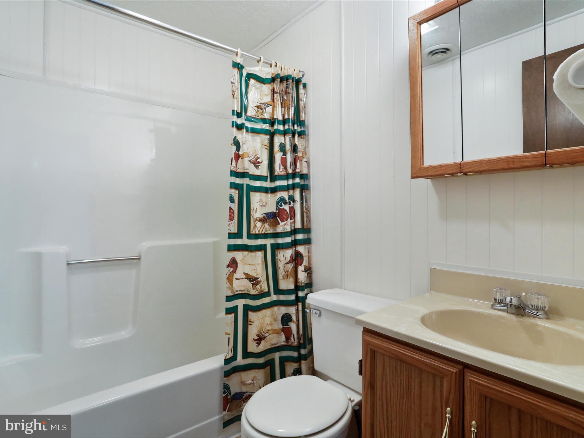 SPRING MEADOWS - Residential