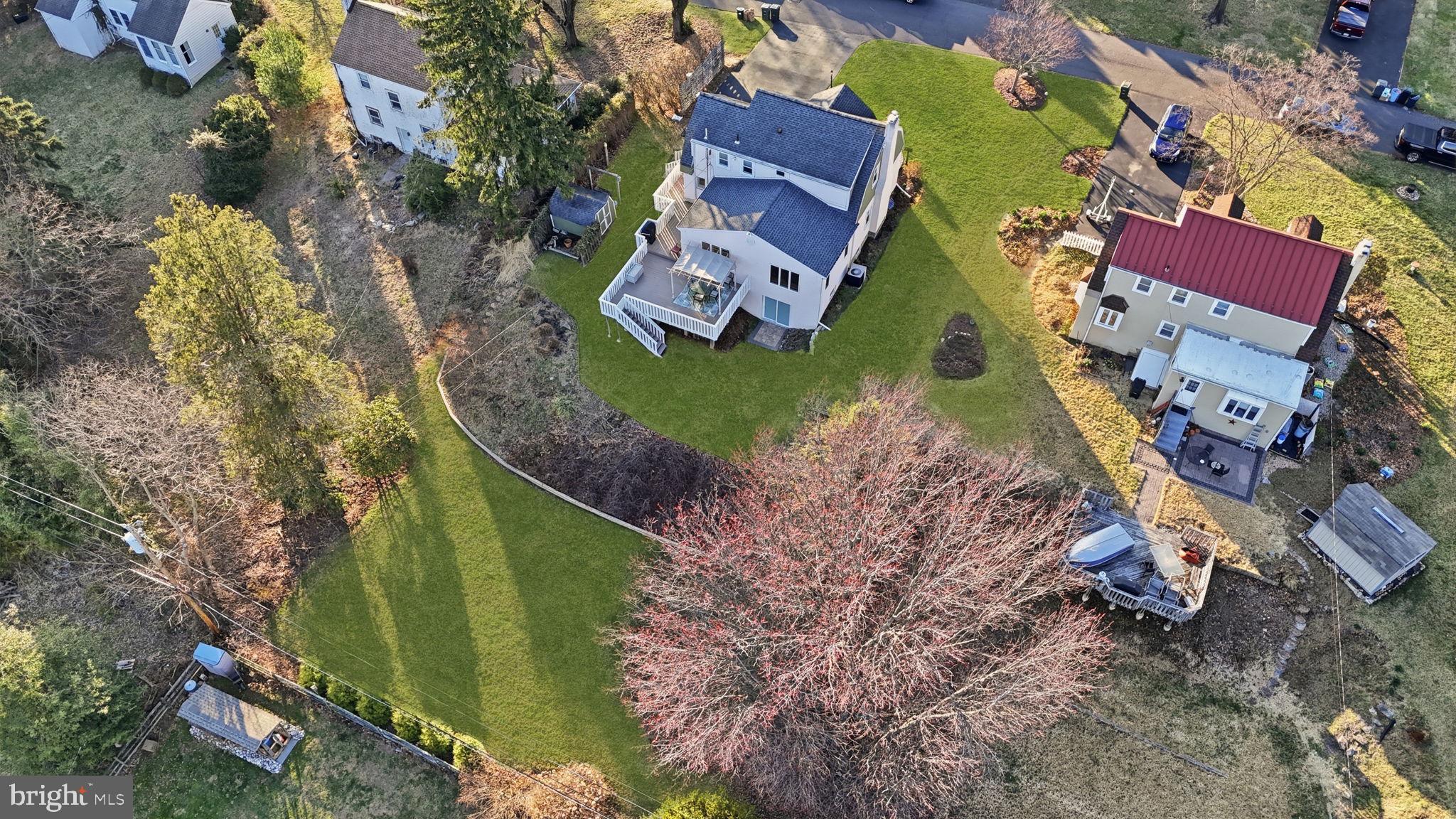 SOUTHAMPTON HGHTS - Residential