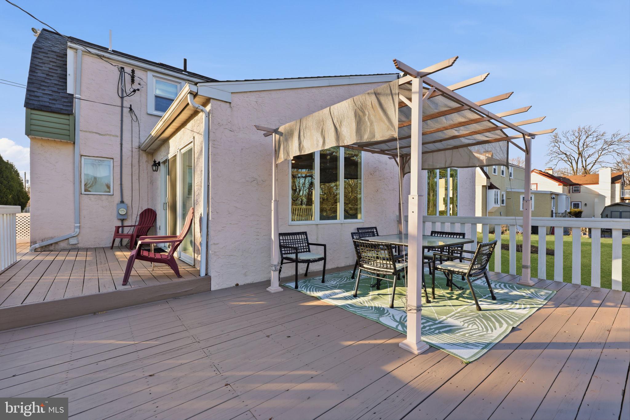 SOUTHAMPTON HGHTS - Residential