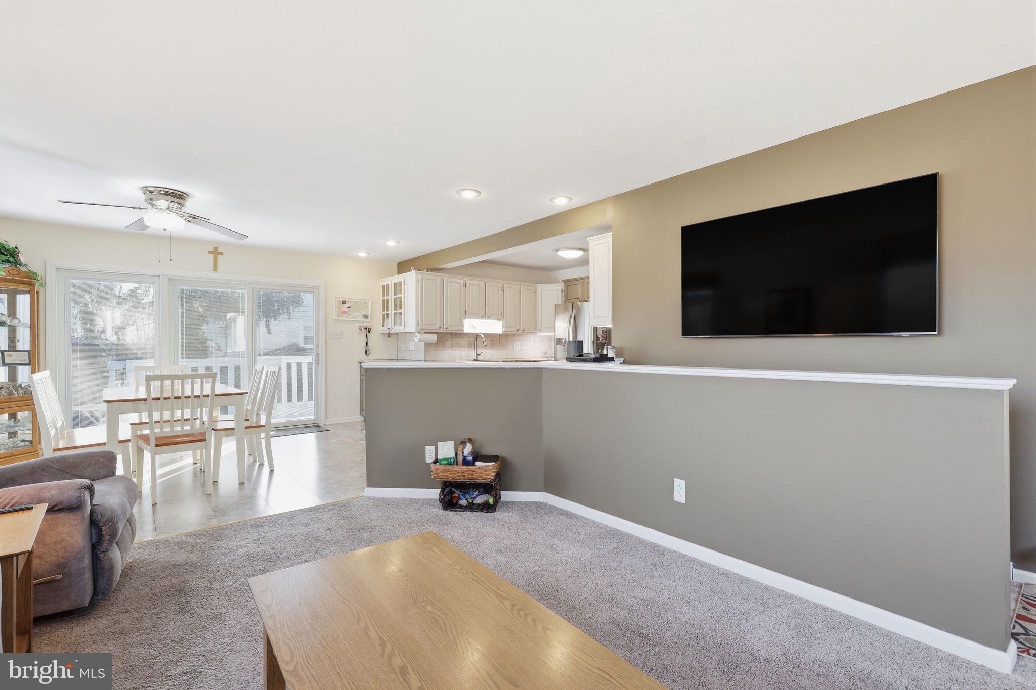 SOUTHAMPTON HGHTS - Residential