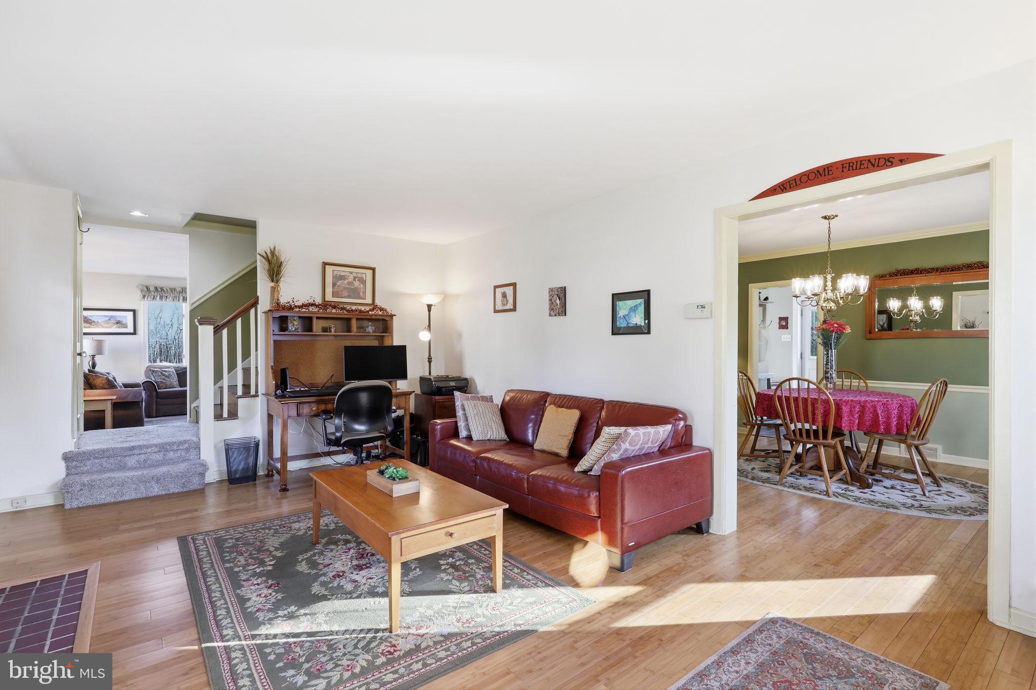 SOUTHAMPTON HGHTS - Residential