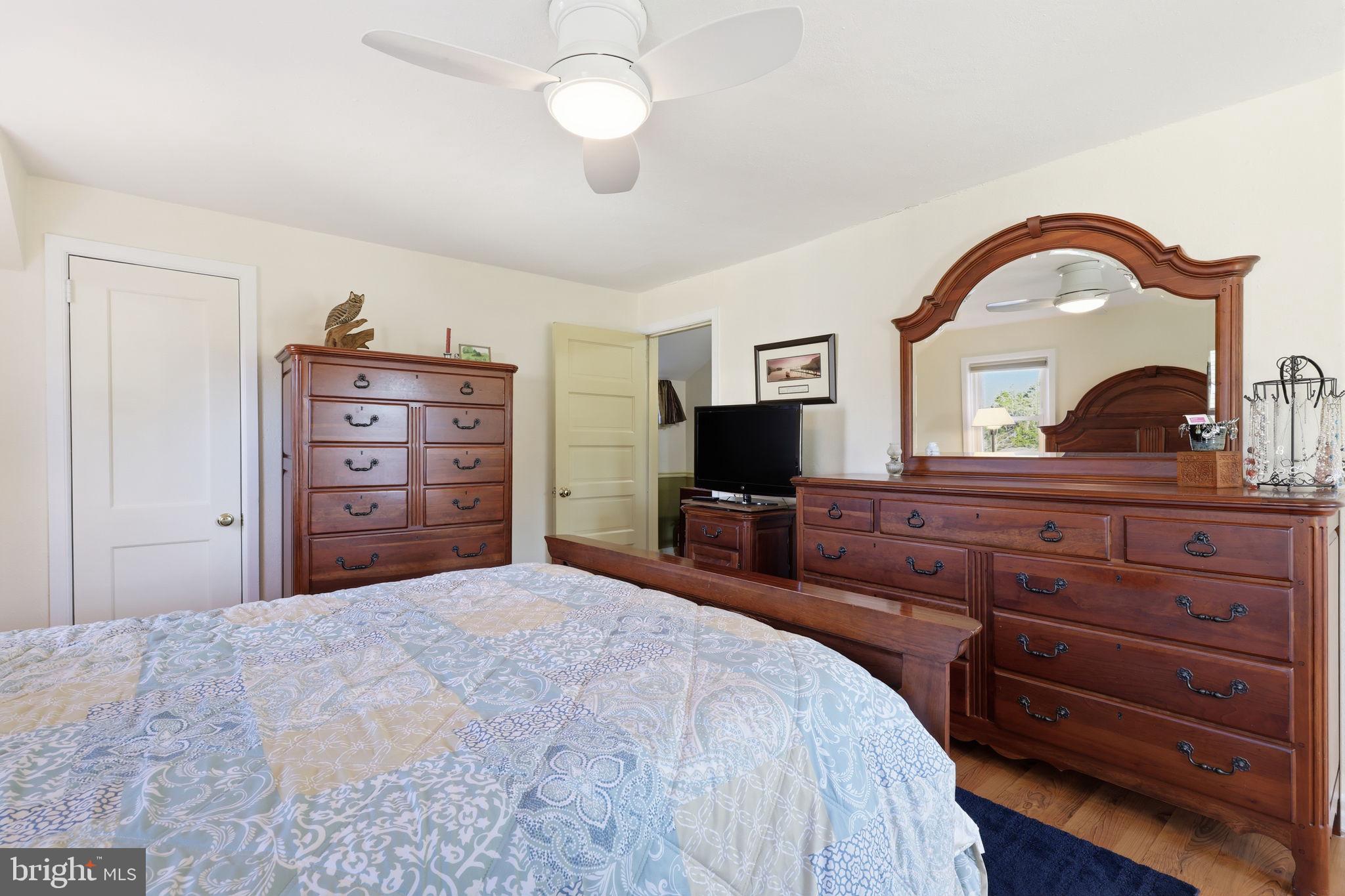 SOUTHAMPTON HGHTS - Residential