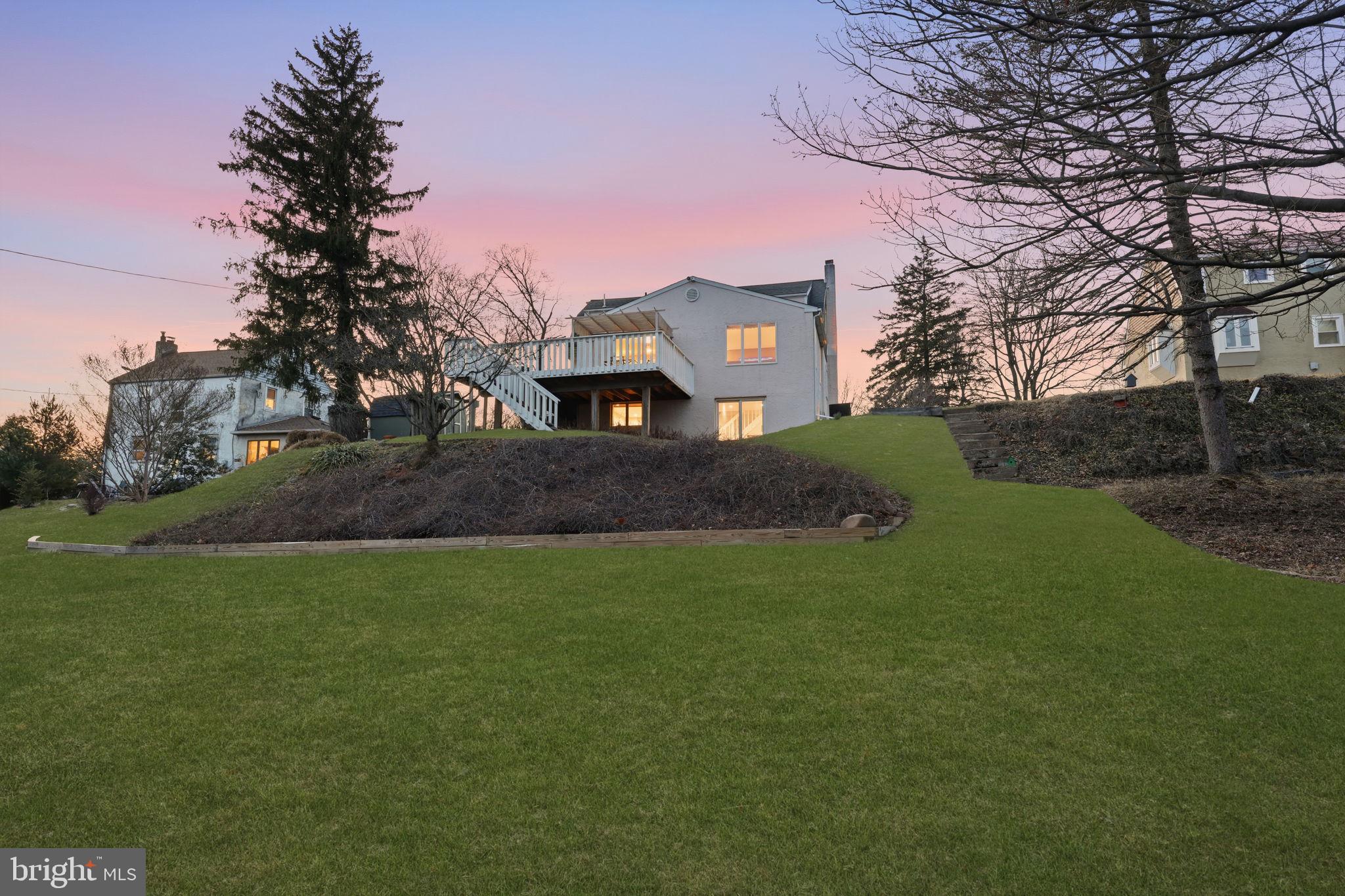 SOUTHAMPTON HGHTS - Residential