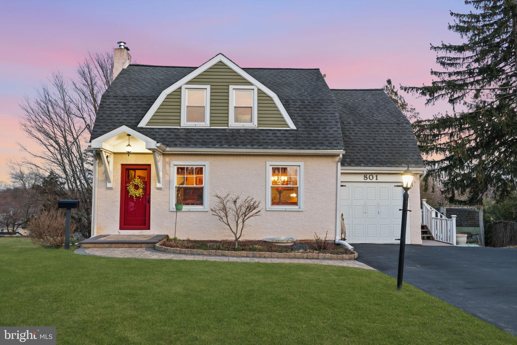 SOUTHAMPTON HGHTS - Residential