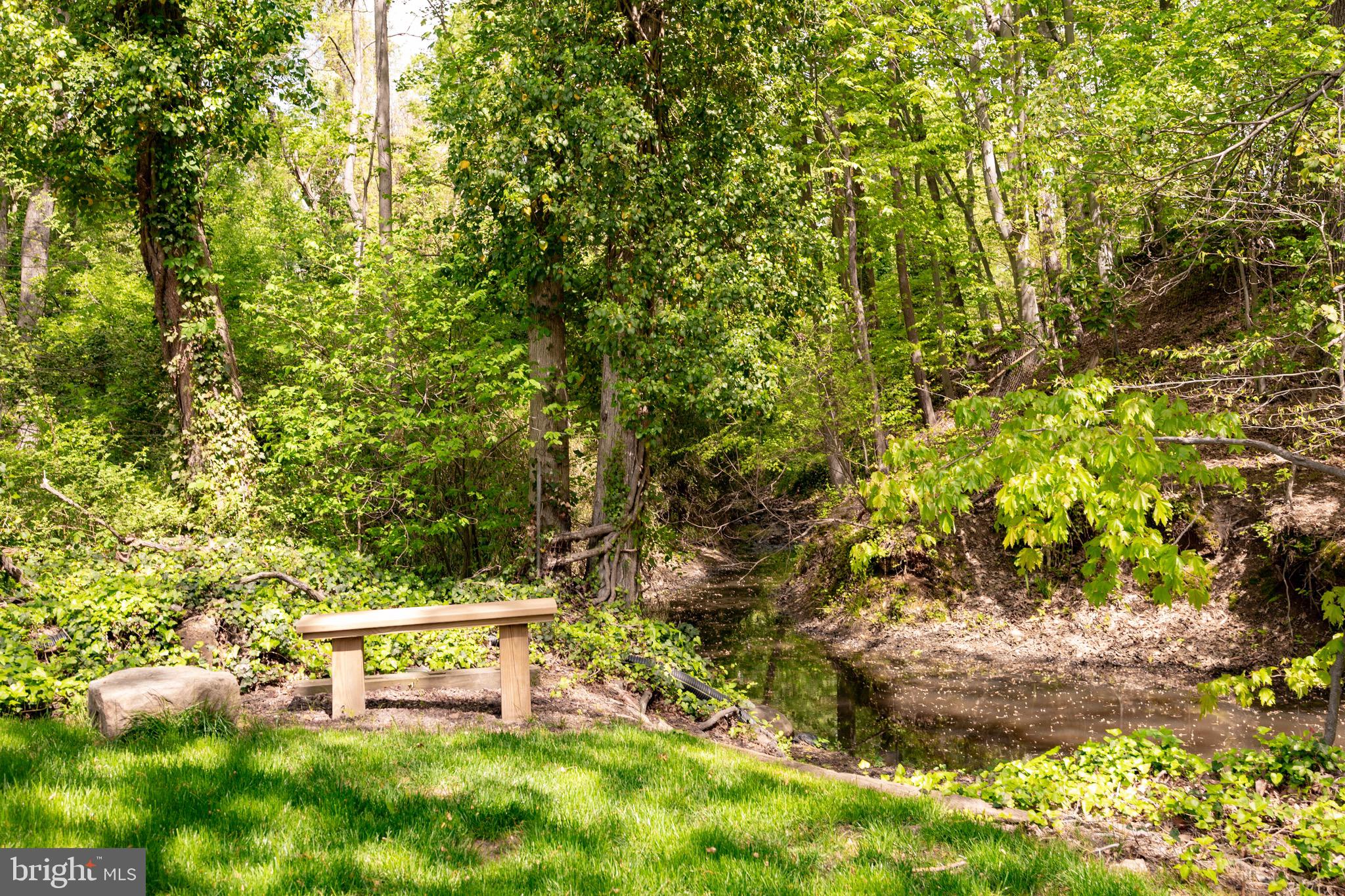 WAYNEWOOD - Residential