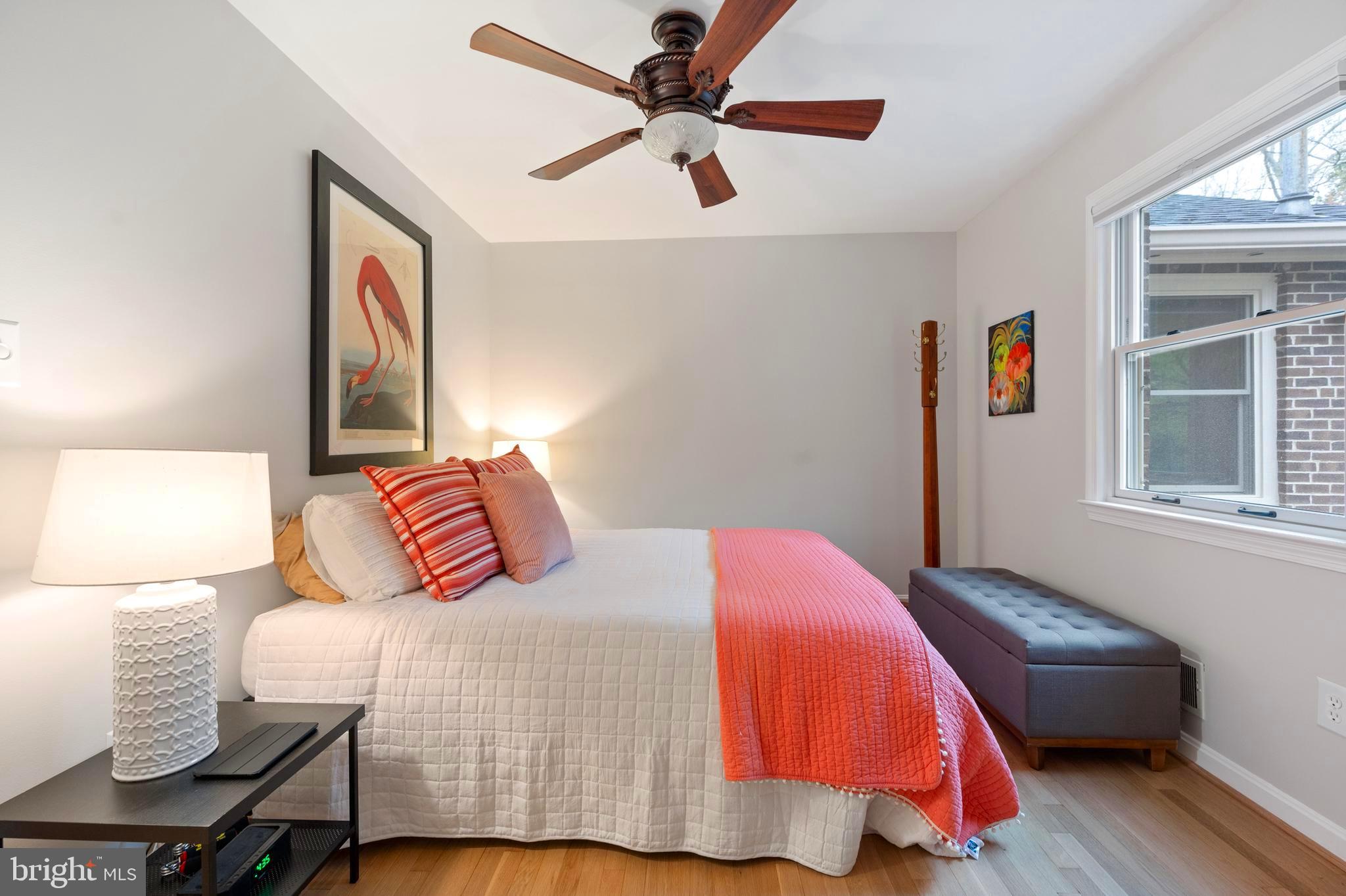 WAYNEWOOD - Residential