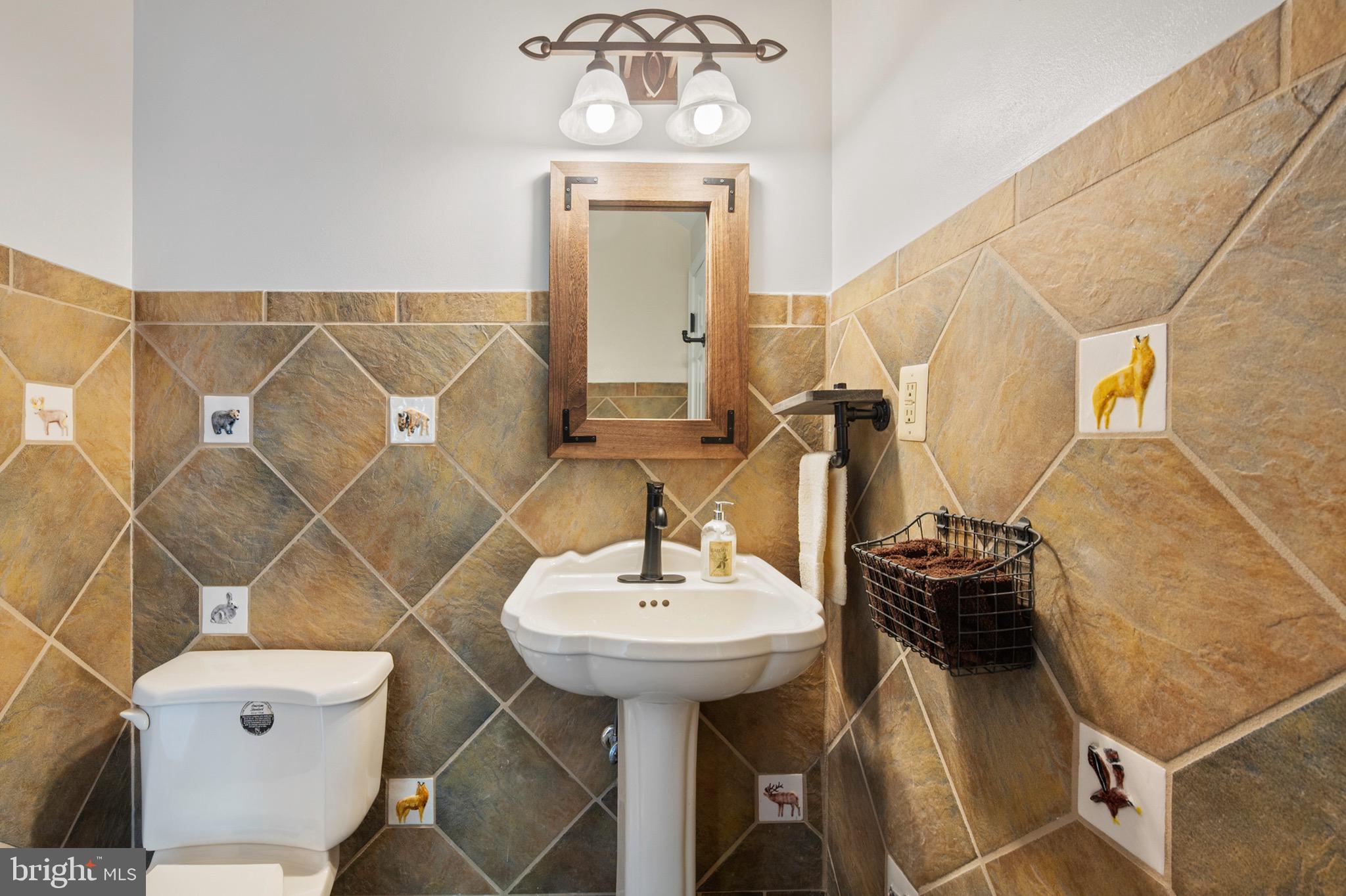 WAYNEWOOD - Residential