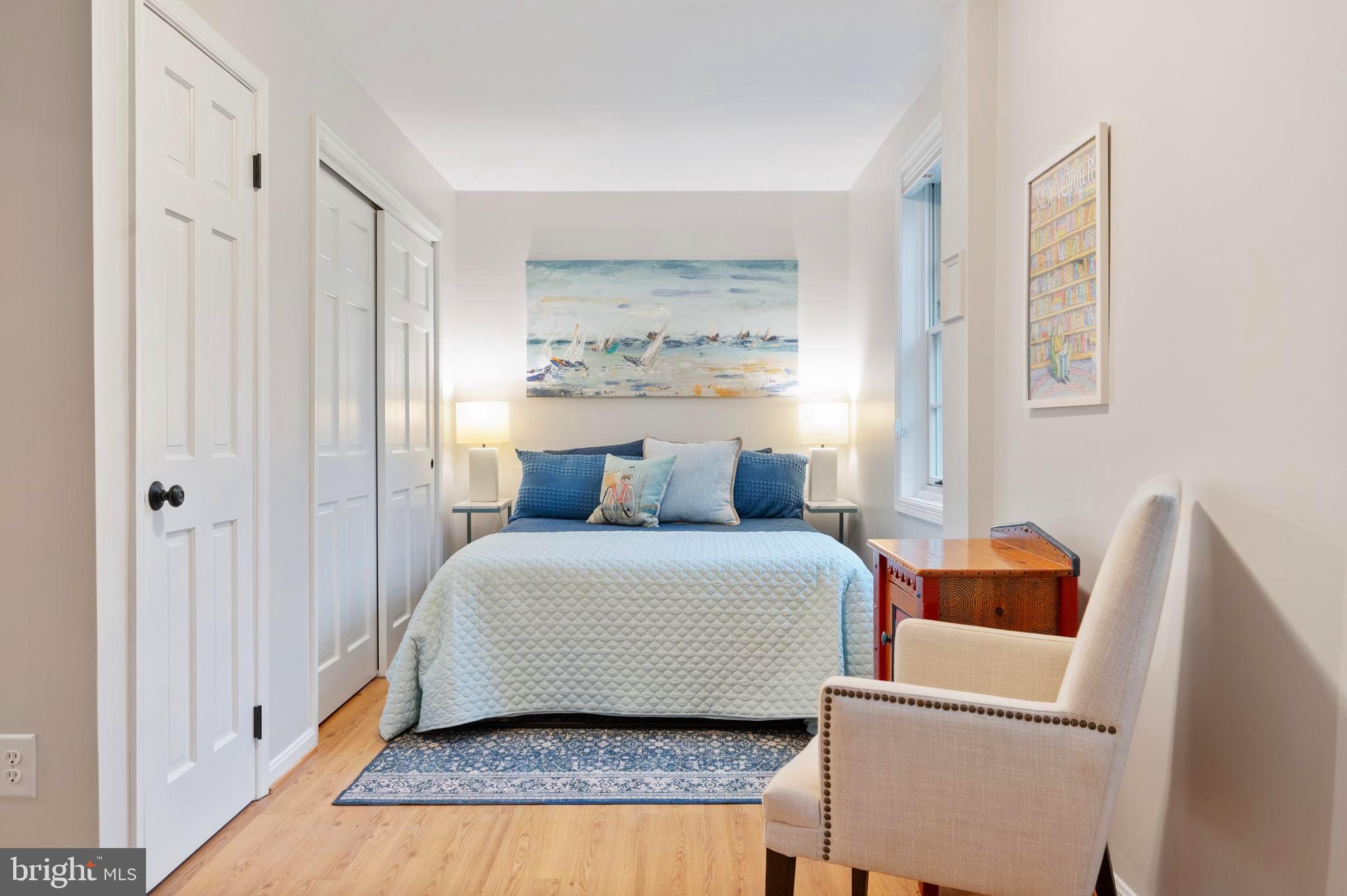 WAYNEWOOD - Residential