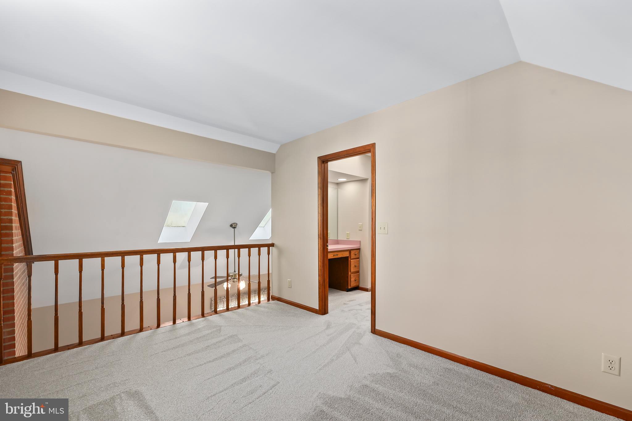 VISTA WOODS - Residential