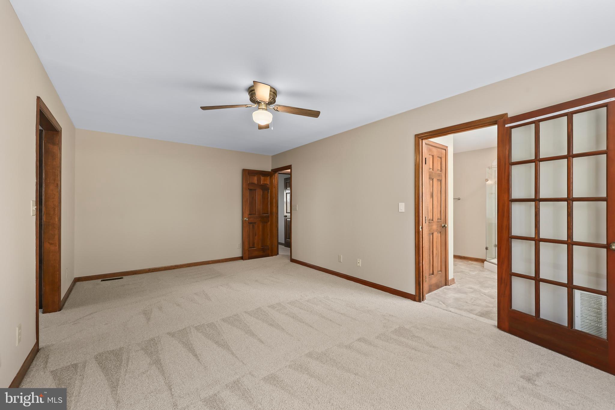 VISTA WOODS - Residential