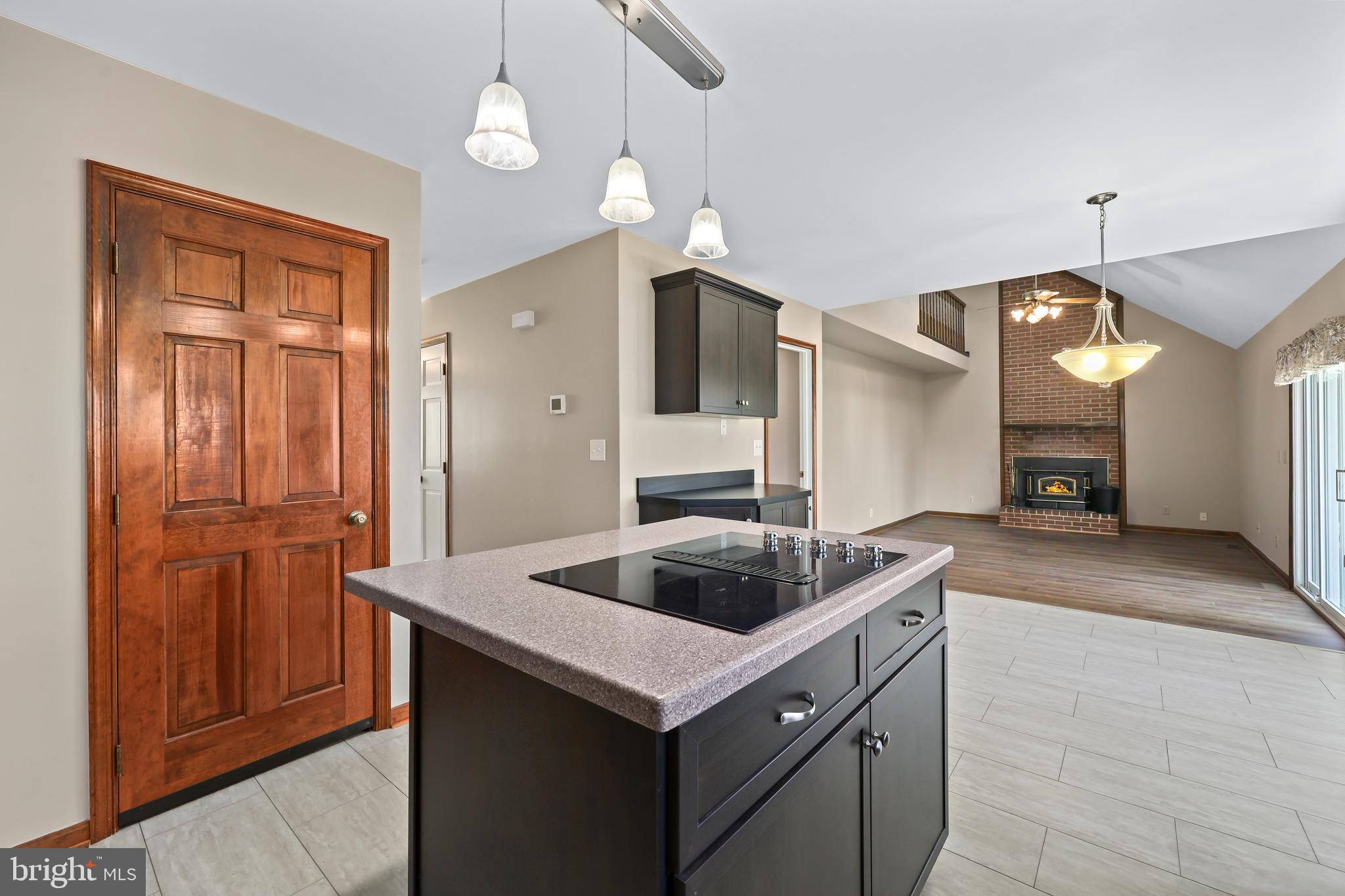 VISTA WOODS - Residential